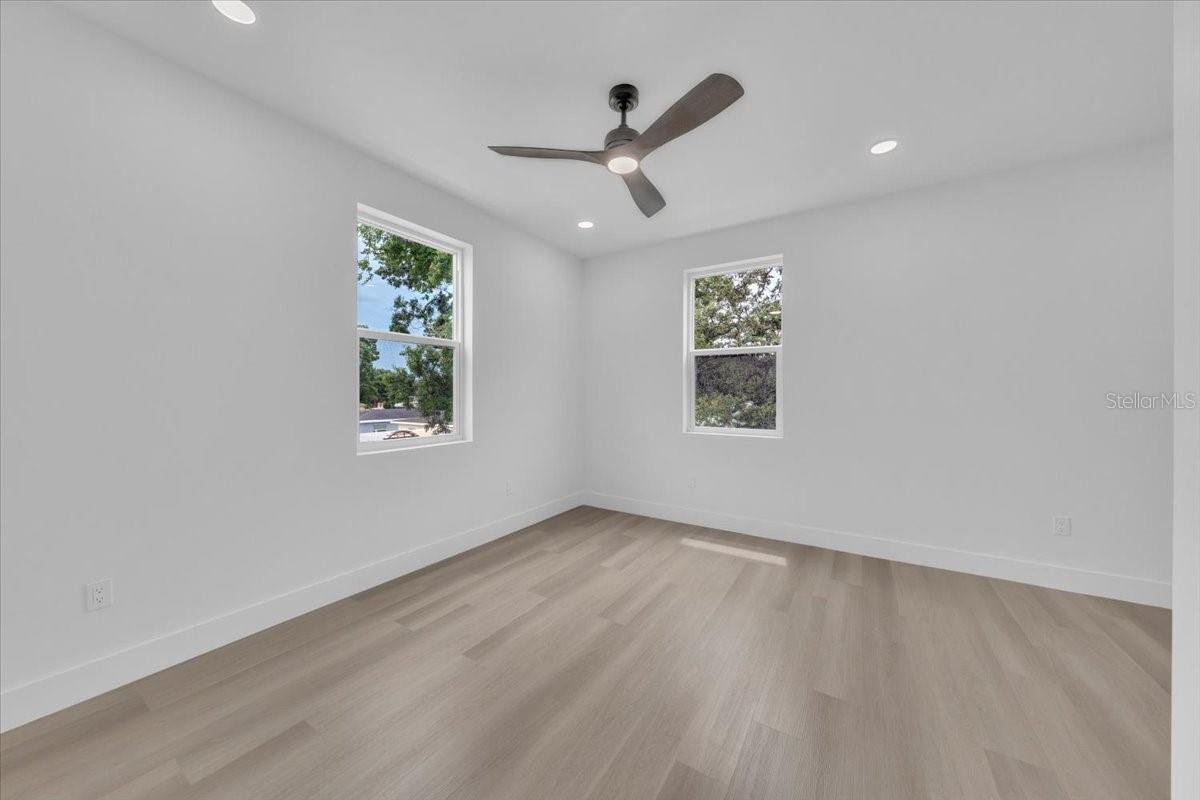 Image 43 of 55 For 4224 Green Street