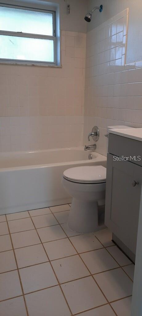 Image 20 of 20 For 9011 Saint Clair Lane