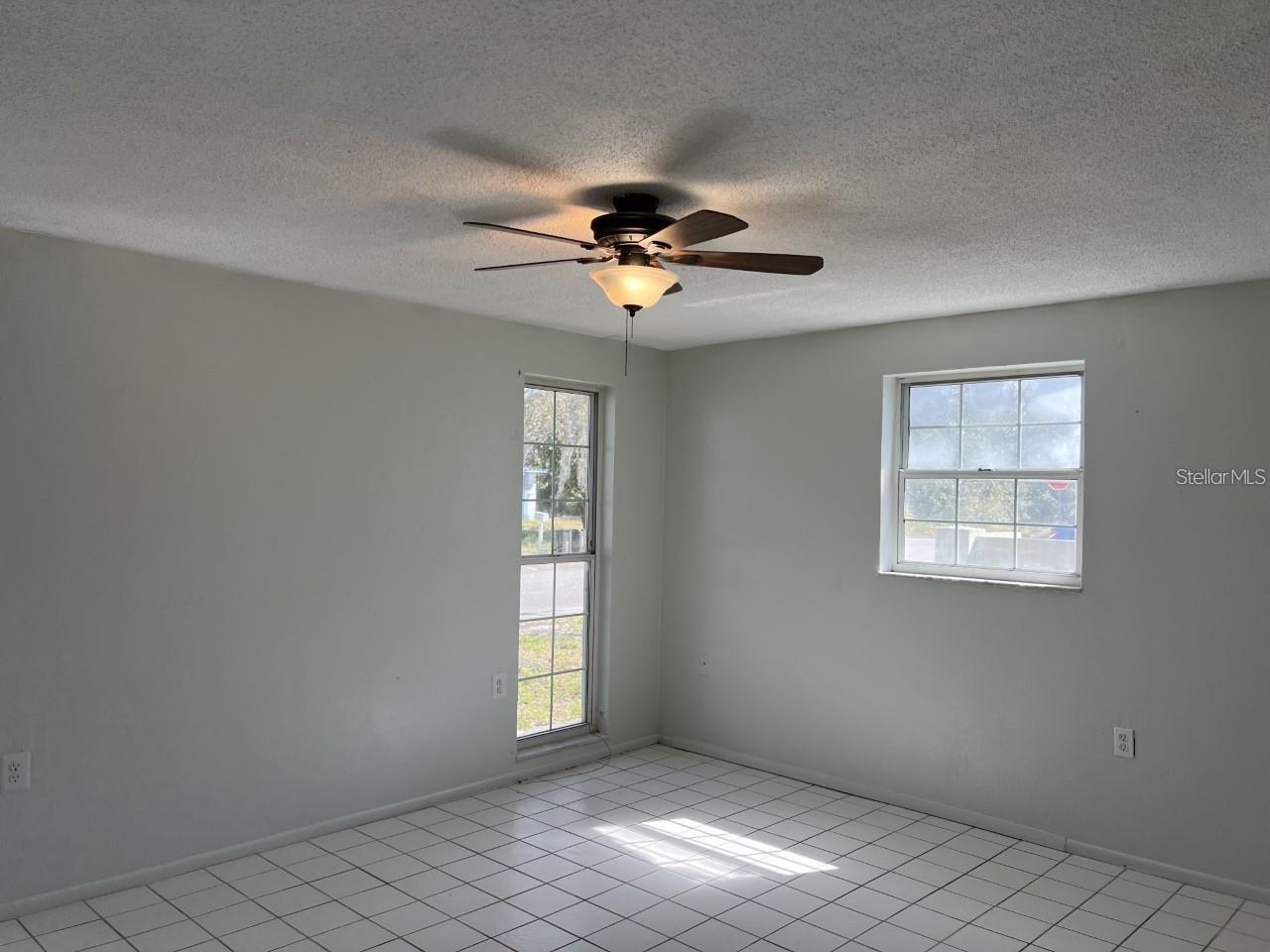 Image 9 of 20 For 9011 Saint Clair Lane