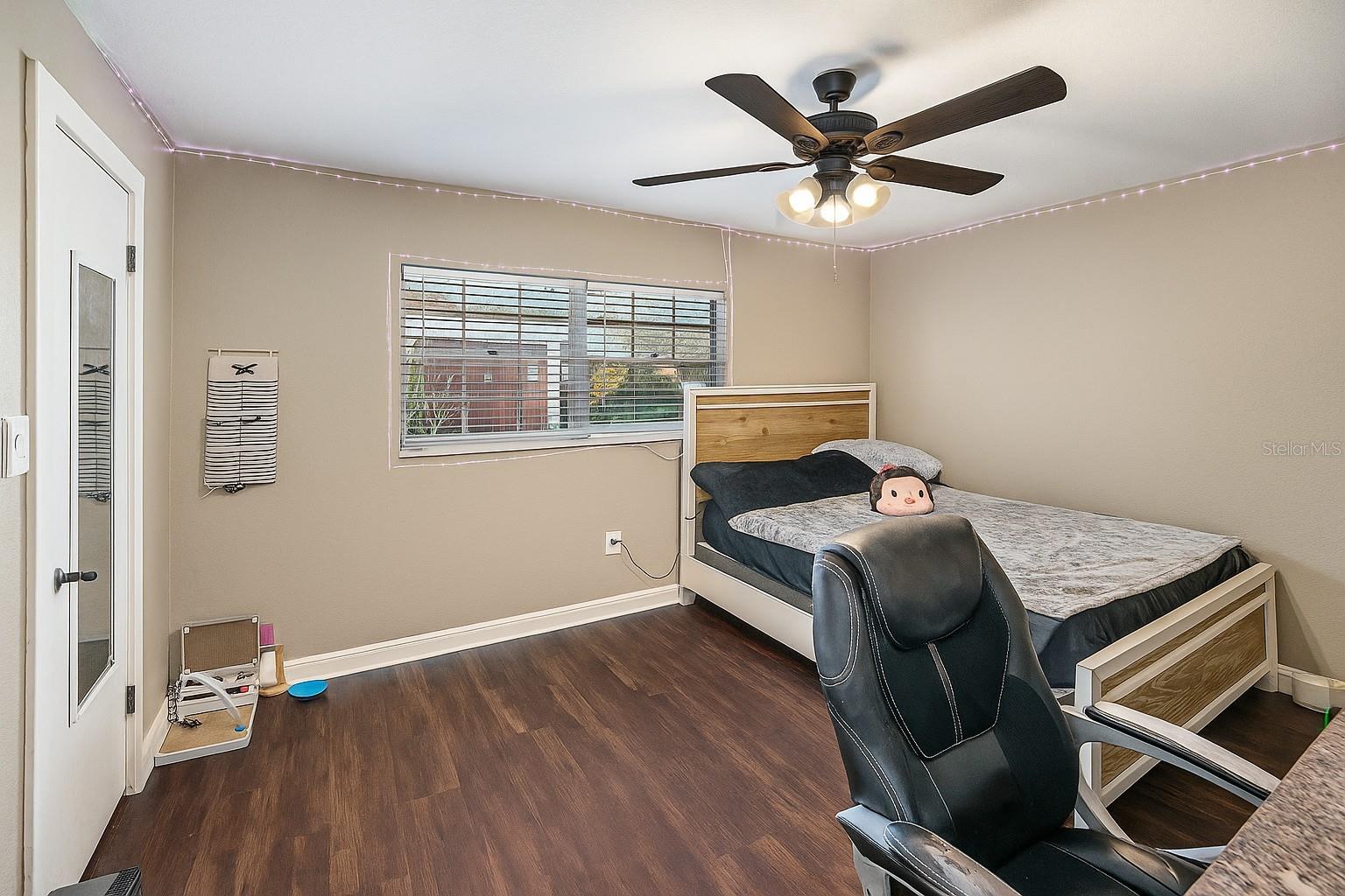 Image 14 of 23 For 3512 Yale Cir