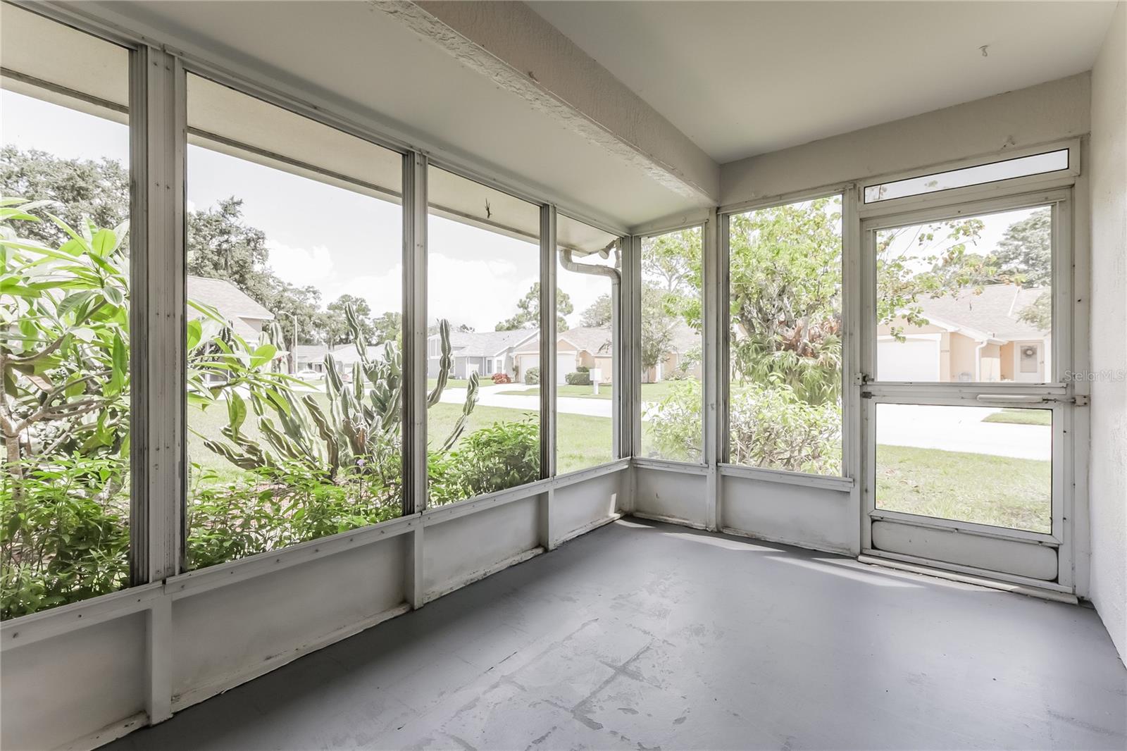 Image 11 of 15 For 7725 Balharbour Drive