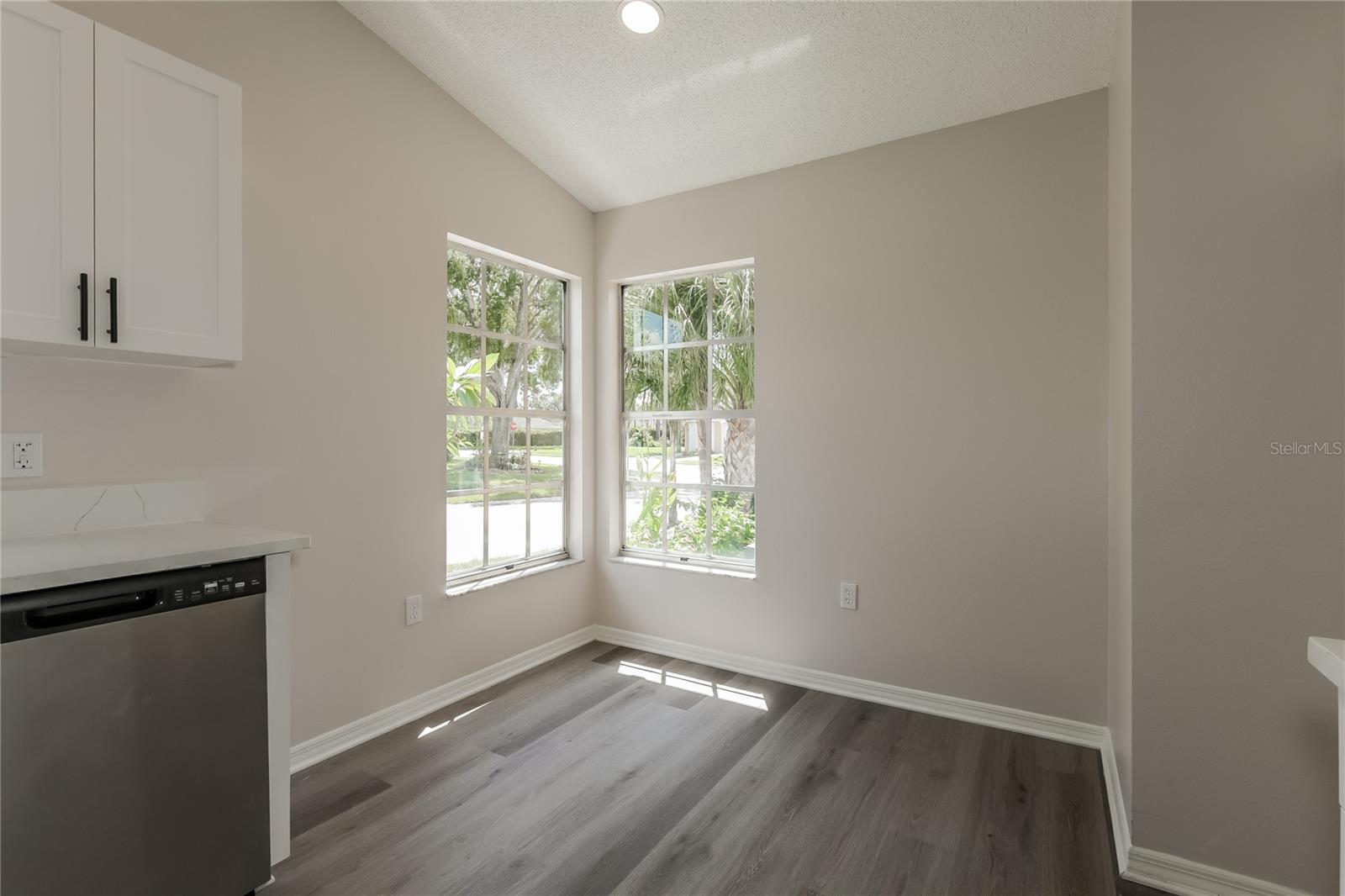 Image 7 of 15 For 7725 Balharbour Drive