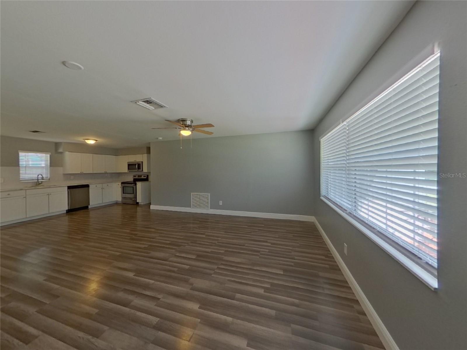 Image 3 of 15 For 2730 Avocado Drive
