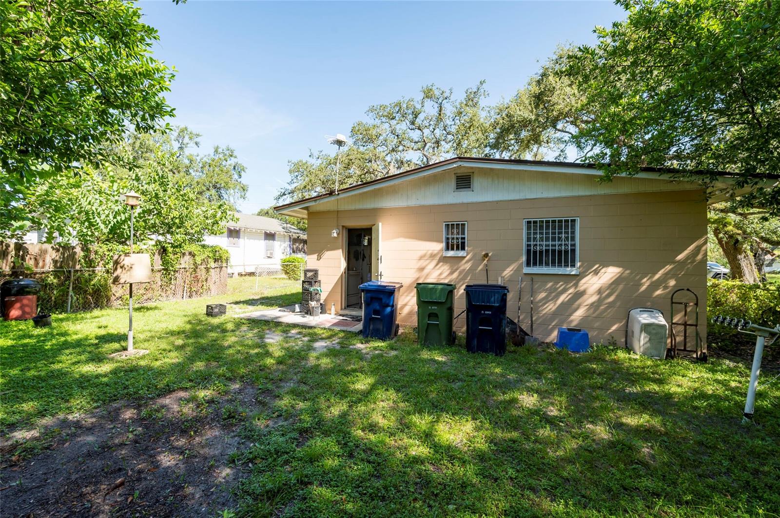Image 21 of 21 For 2417 Ida Street