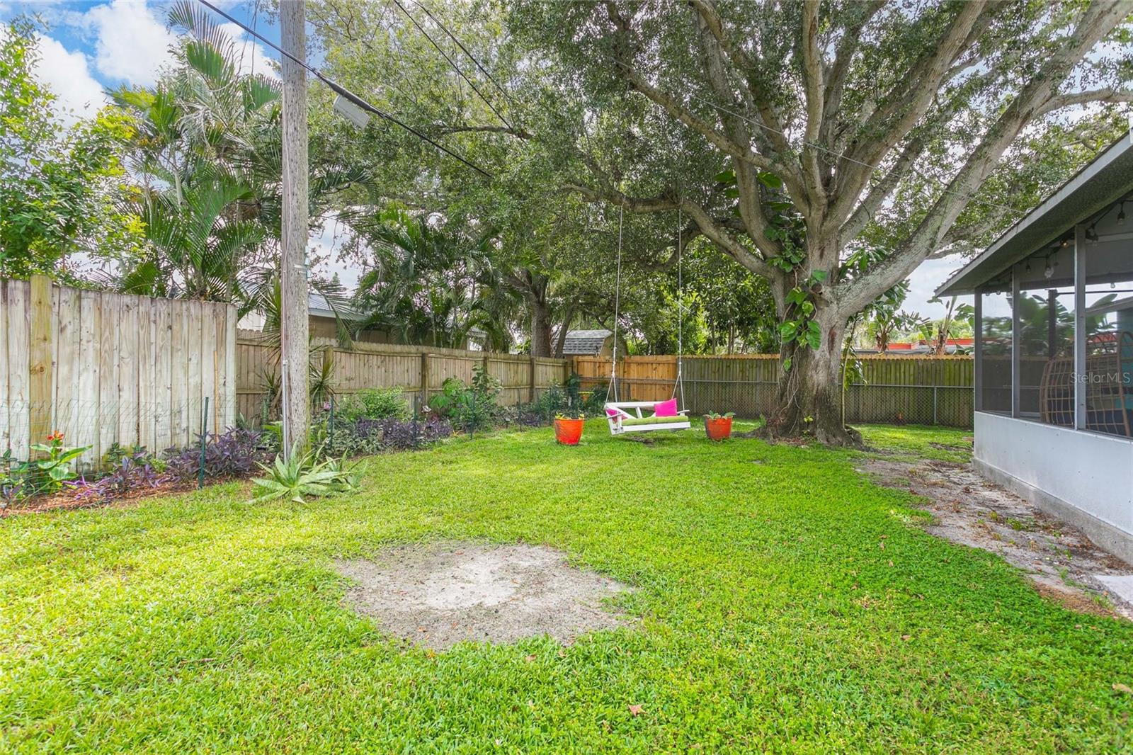 Image 32 of 35 For 10474 Kumquat Lane