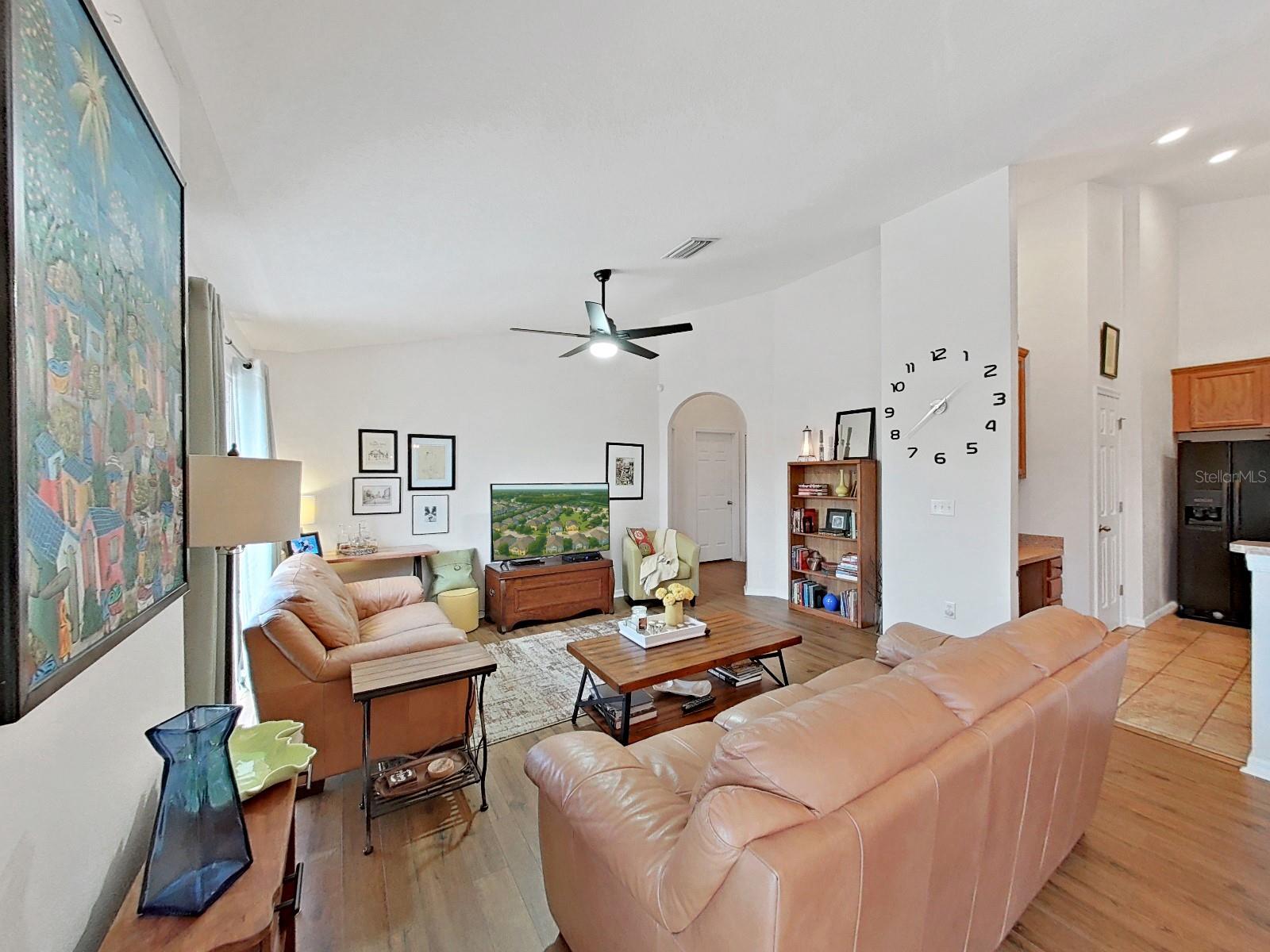 Image 11 of 43 For 5202 Blue Roan Way