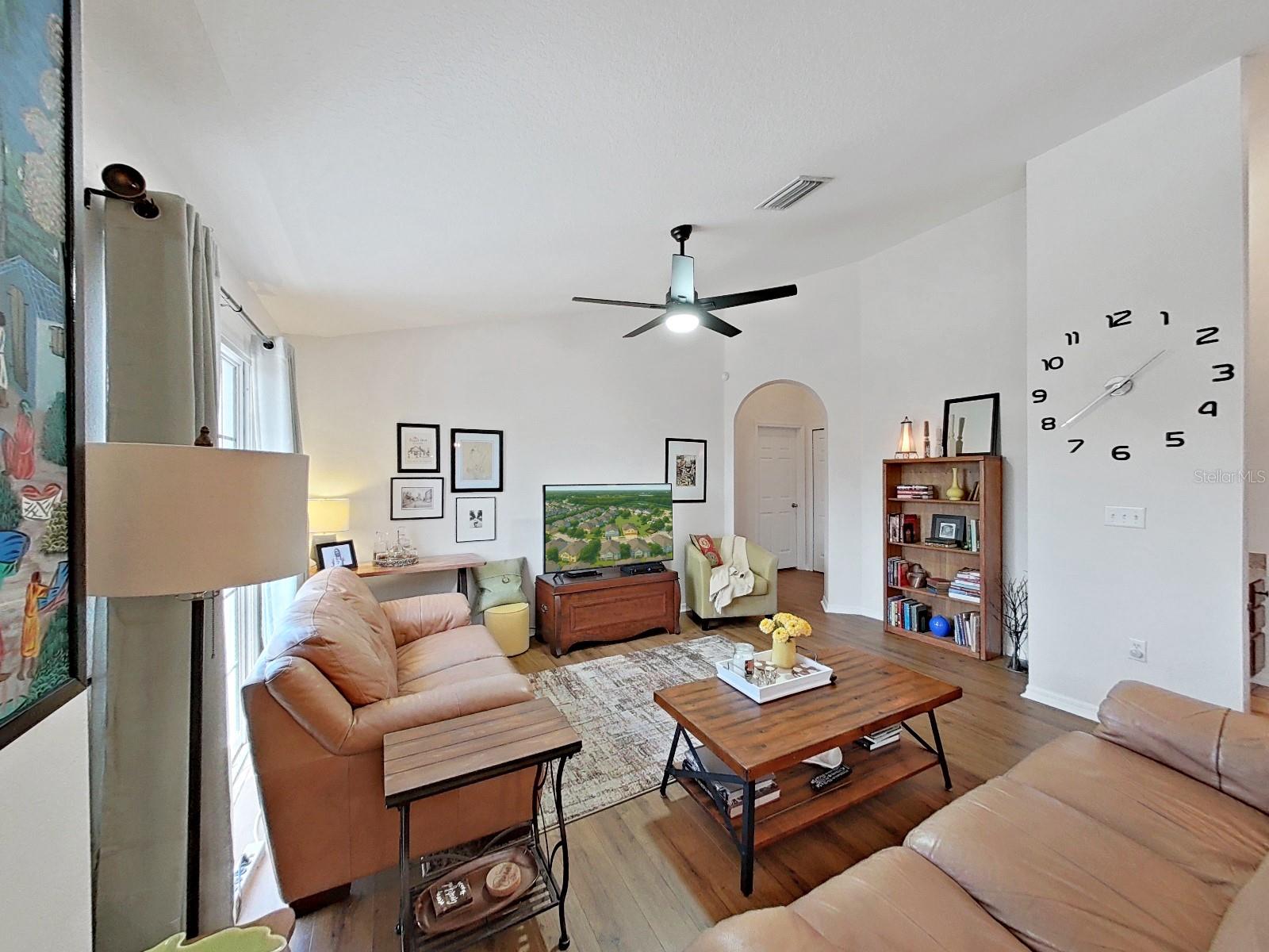 Image 12 of 43 For 5202 Blue Roan Way