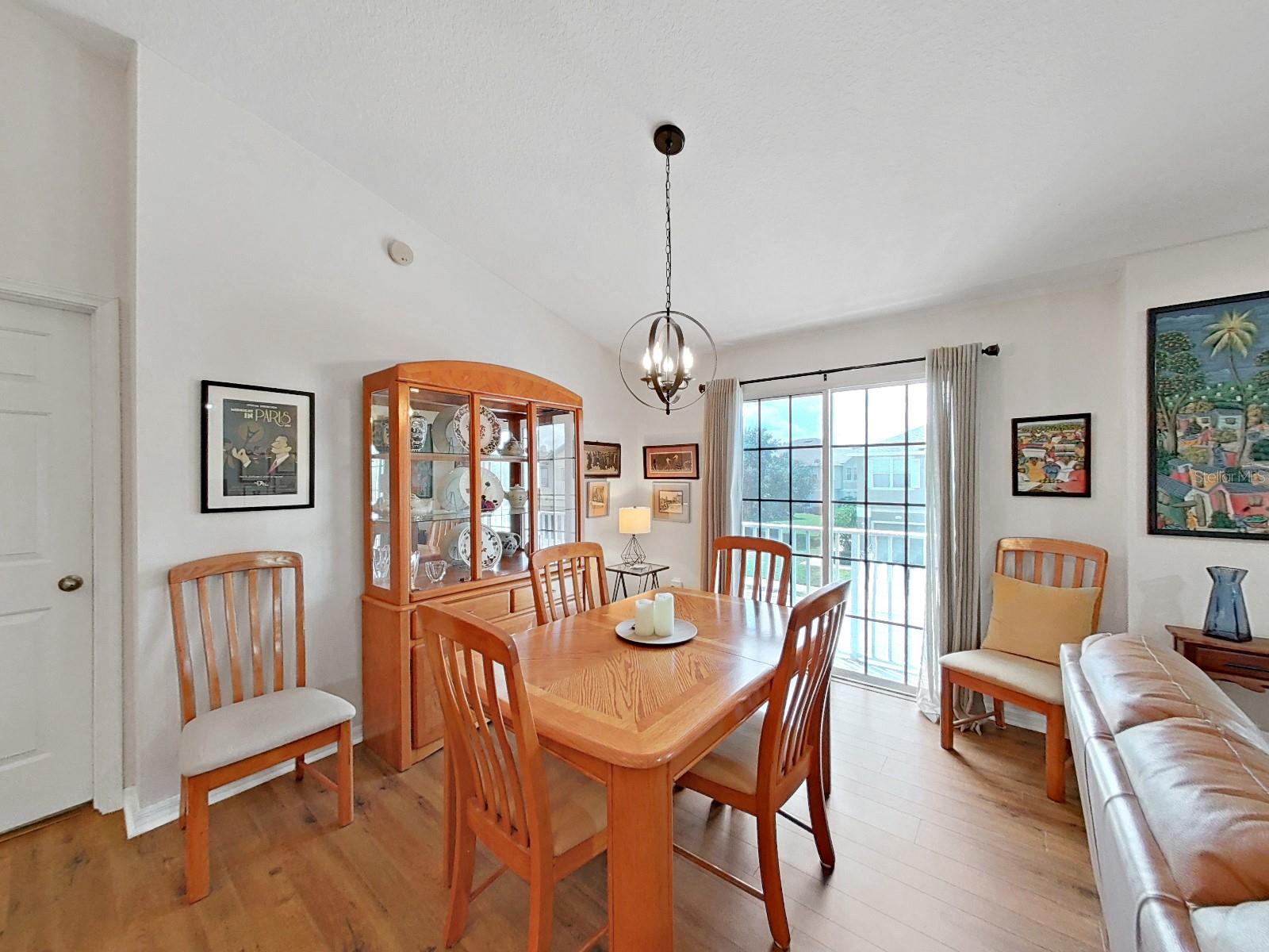 Image 14 of 43 For 5202 Blue Roan Way