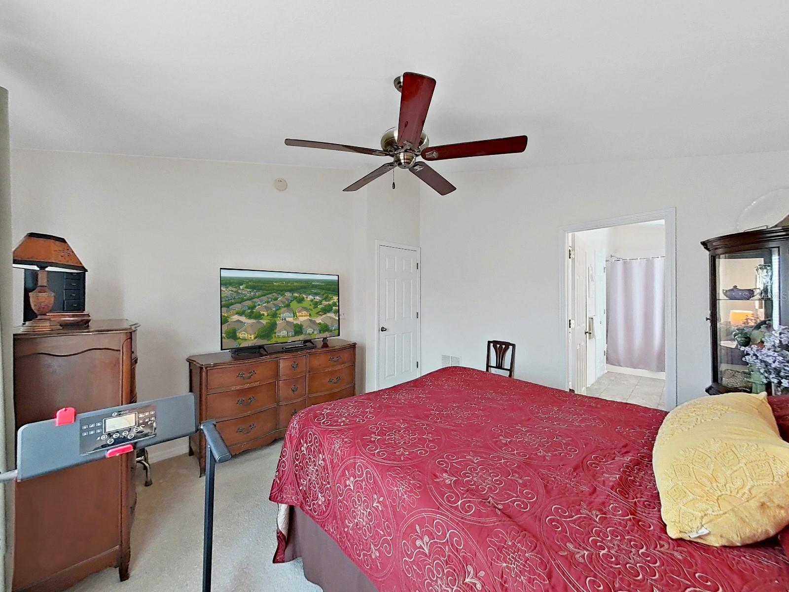 Image 24 of 43 For 5202 Blue Roan Way