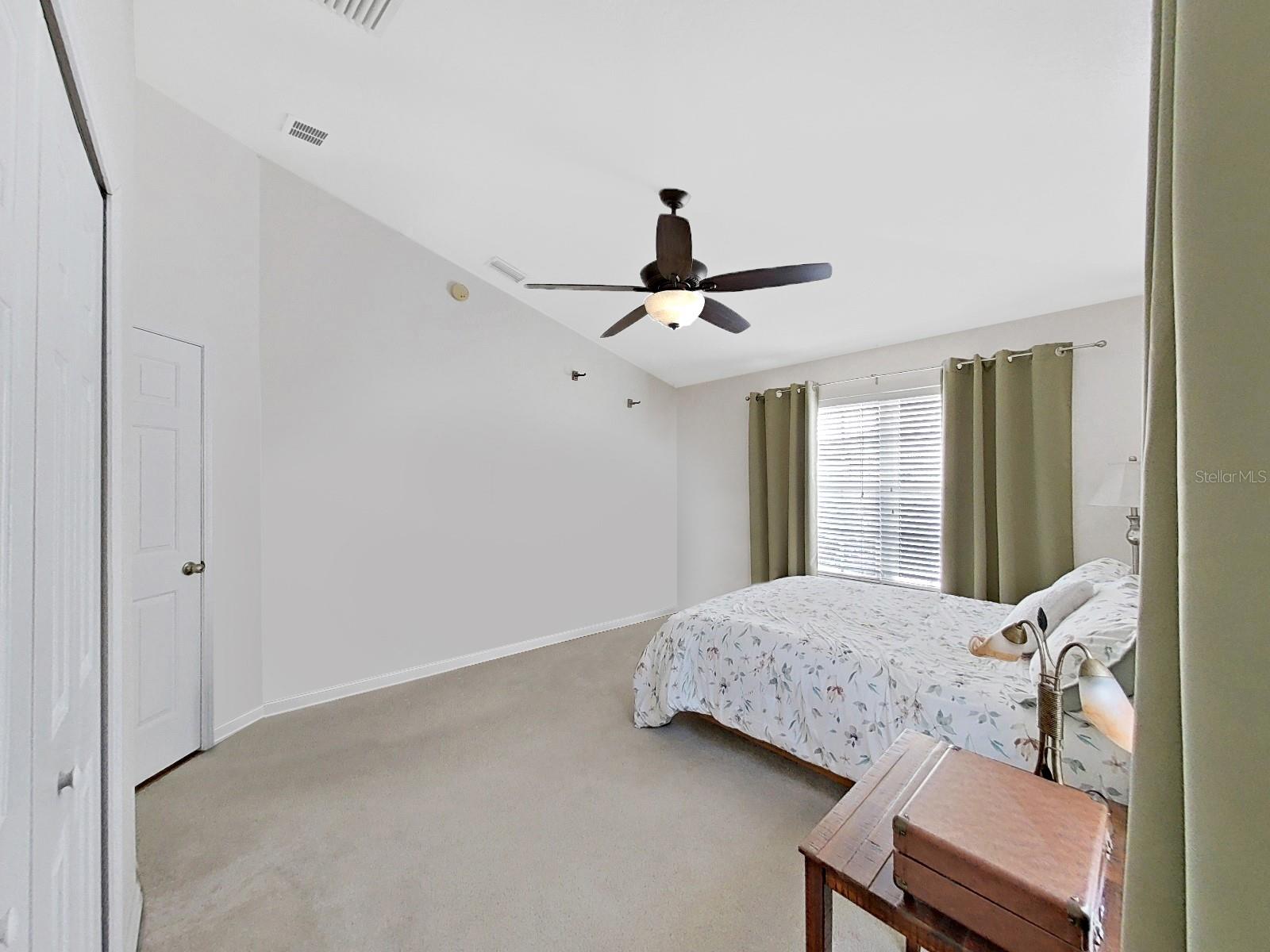 Image 32 of 43 For 5202 Blue Roan Way