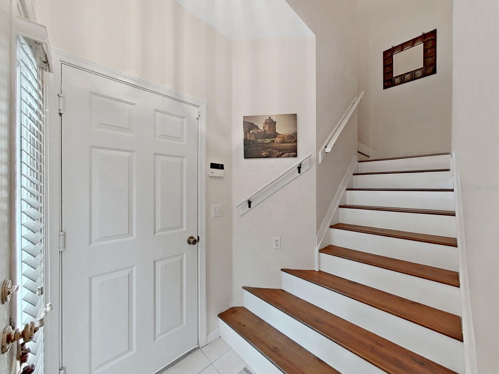 Image 6 of 43 For 5202 Blue Roan Way