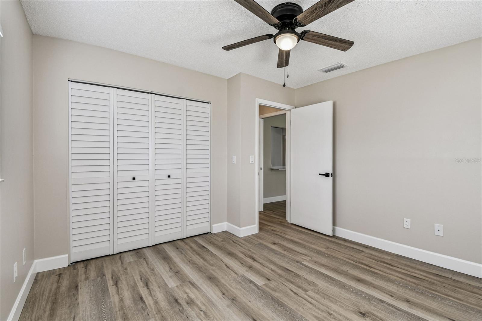 Image 20 of 36 For 1805 Butterfly Place