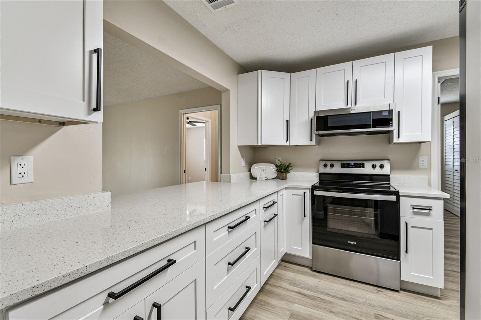 Image 3 of 36 For 1805 Butterfly Place