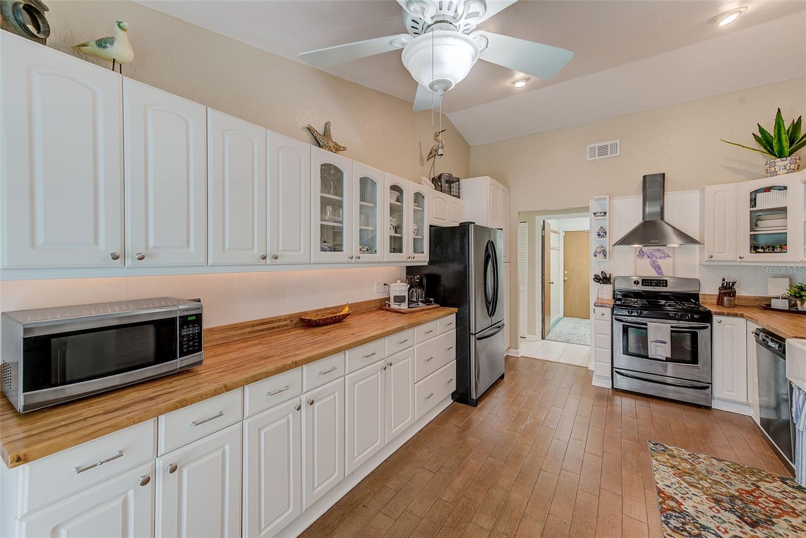 Image 16 of 43 For 12230 91st Way