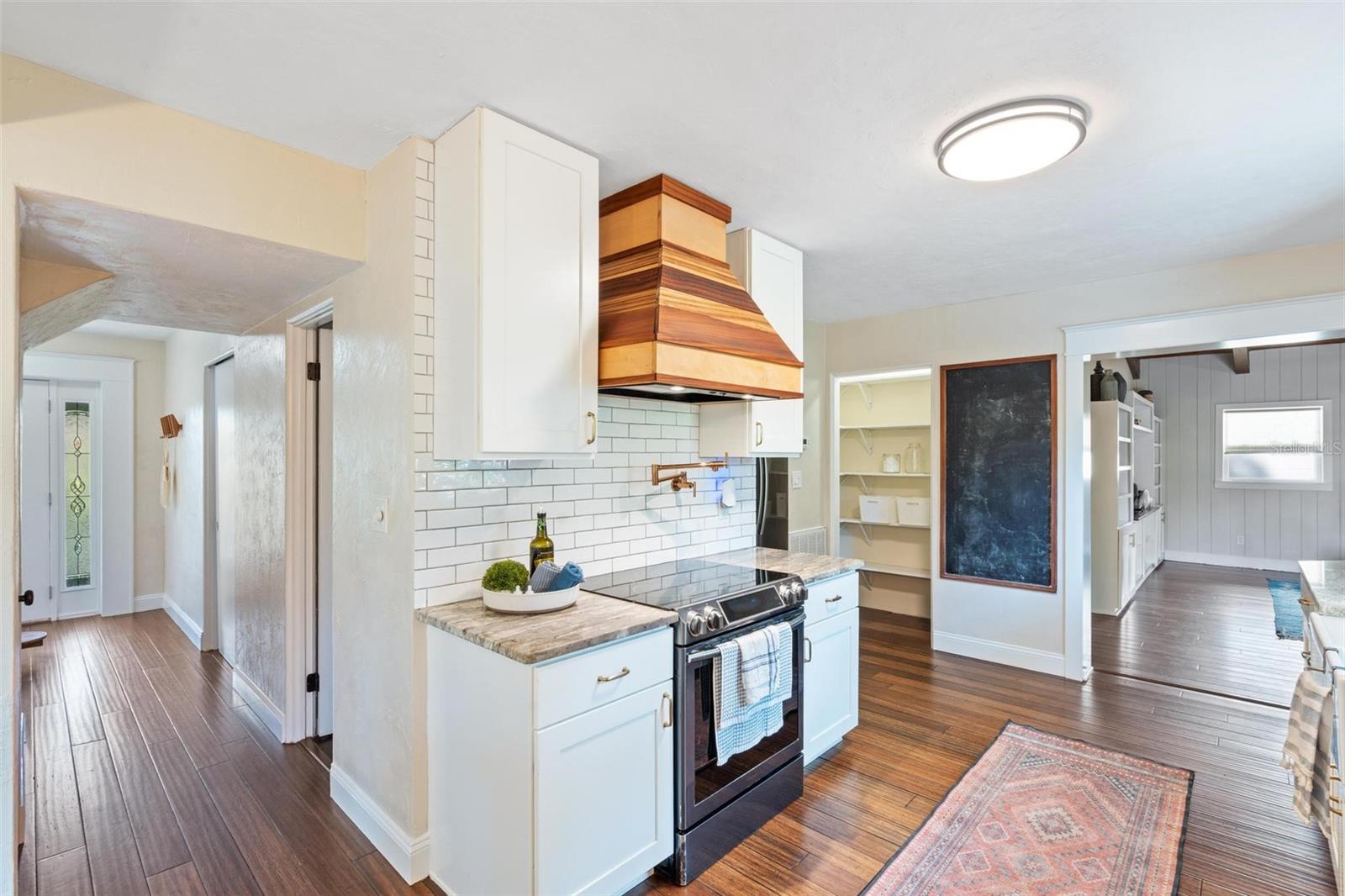Image 19 of 51 For 501 66th Avenue S