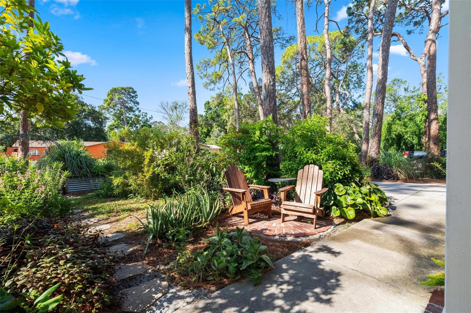 Image 9 of 51 For 501 66th Avenue S