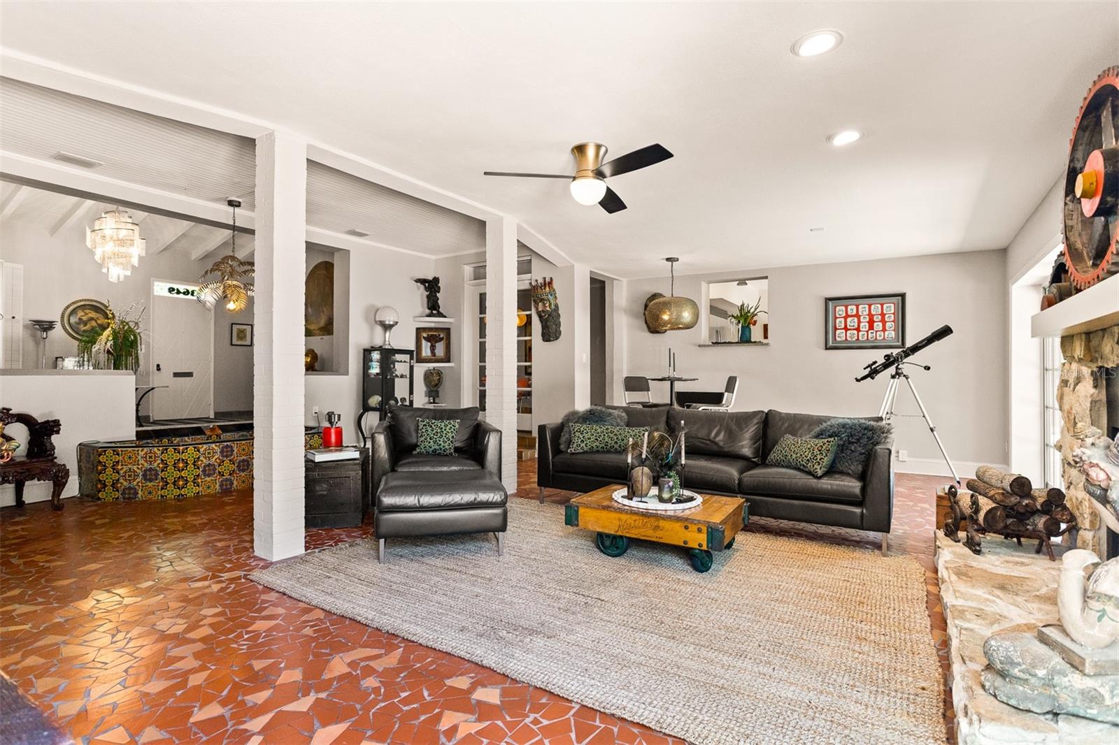 Image 20 of 79 For 3649 Foster Hill Drive N