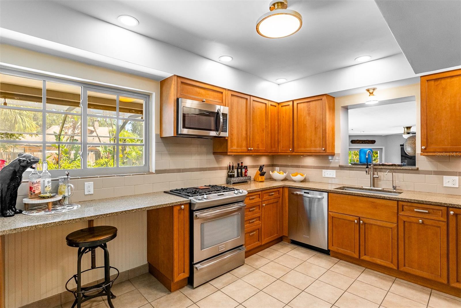 Image 28 of 79 For 3649 Foster Hill Drive N