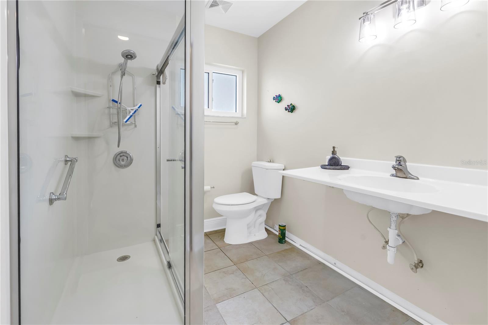 Image 24 of 40 For 5403 Aloha Drive