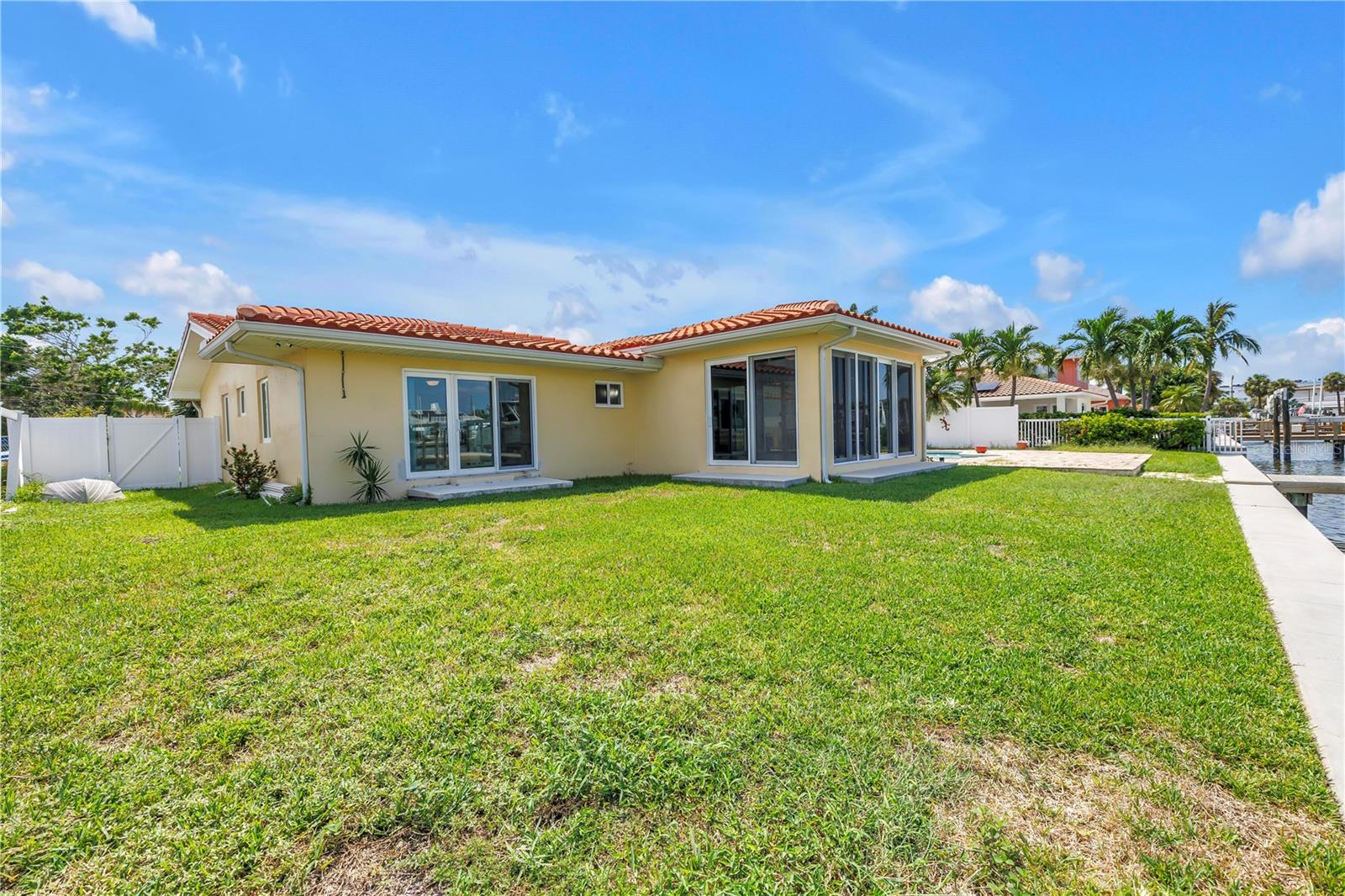 Image 32 of 40 For 5403 Aloha Drive