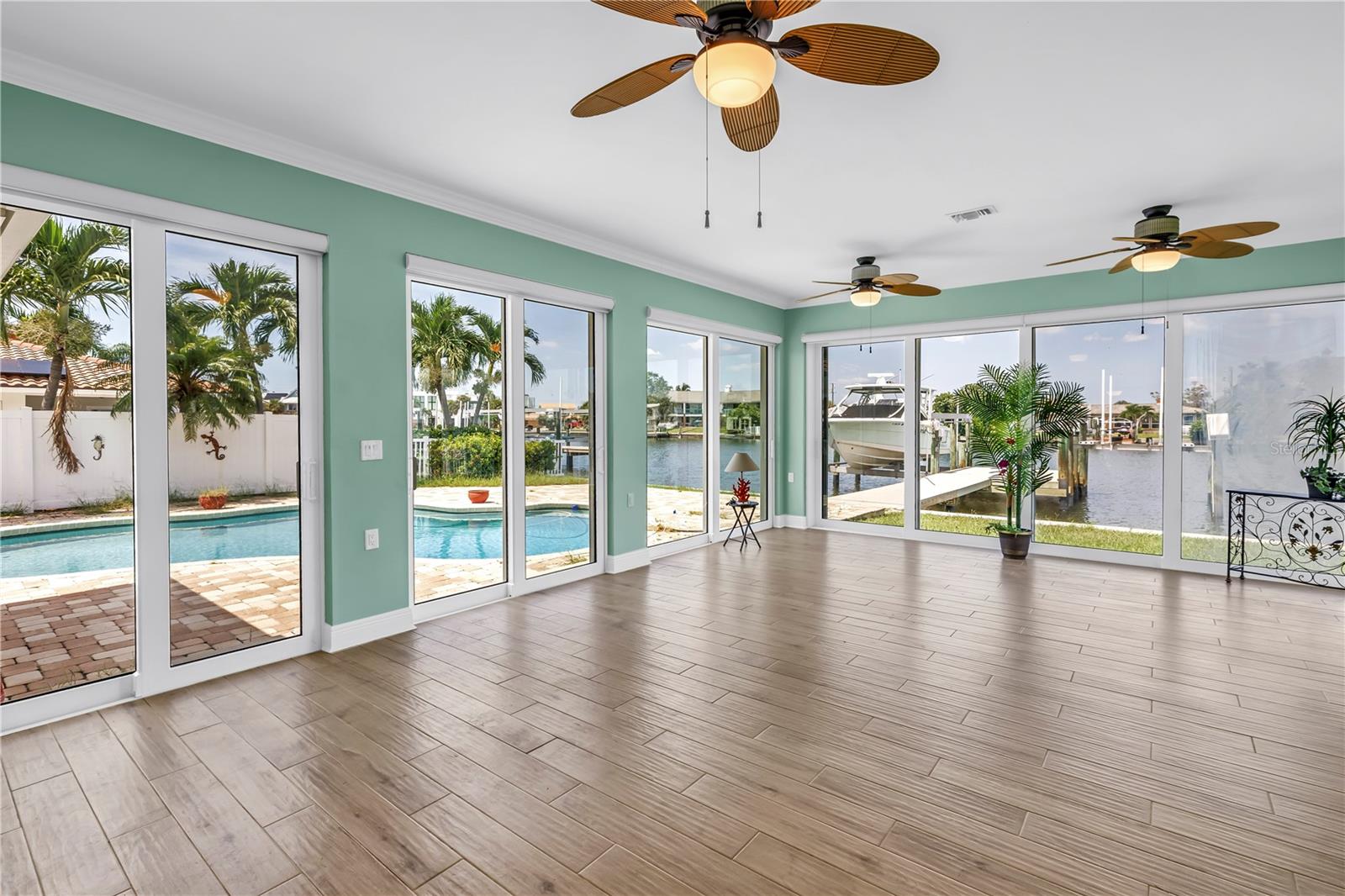 Image 7 of 40 For 5403 Aloha Drive