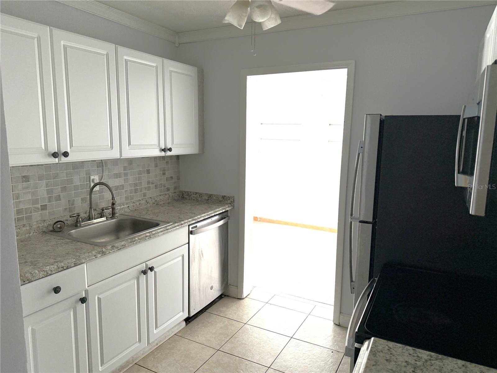 Image 6 of 15 For 4423 Crestwood Drive N