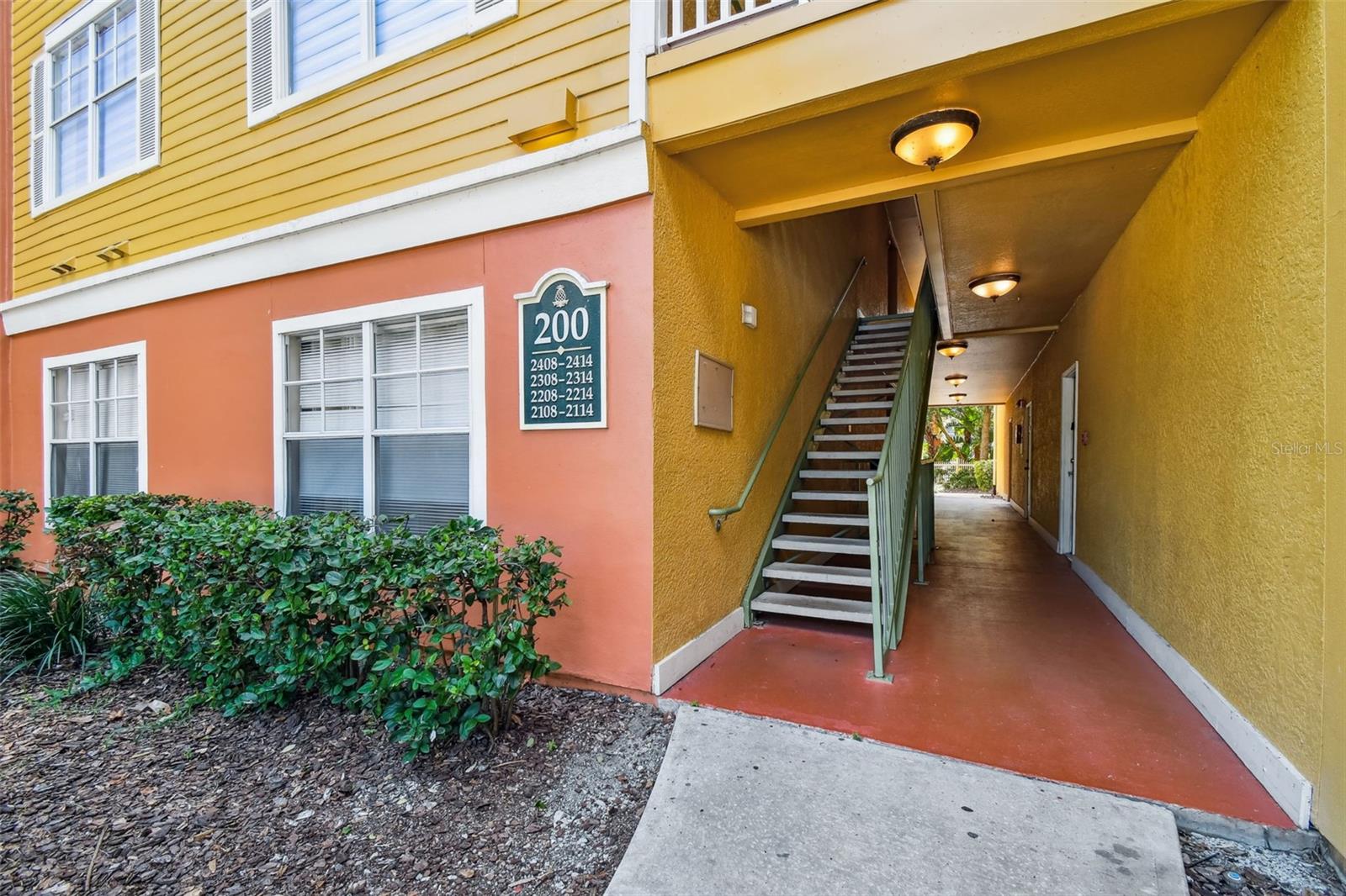 Image 4 of 59 For 4207 Dale Mabry Highway 2113