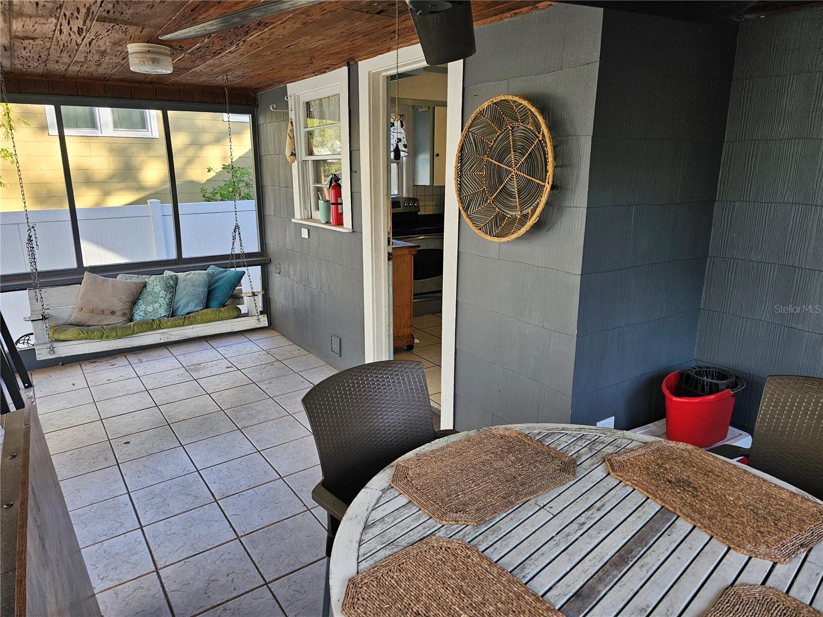 Image 19 of 20 For 239 17th Avenue N