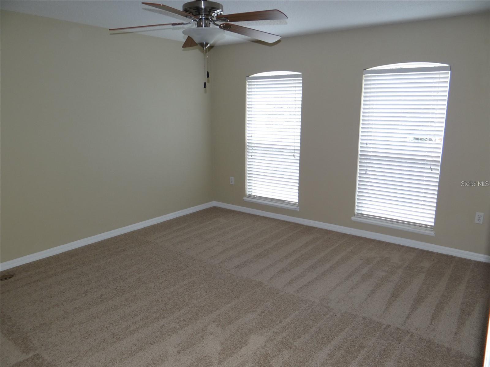 Image 9 of 11 For 4654 Ashburn Square Drive