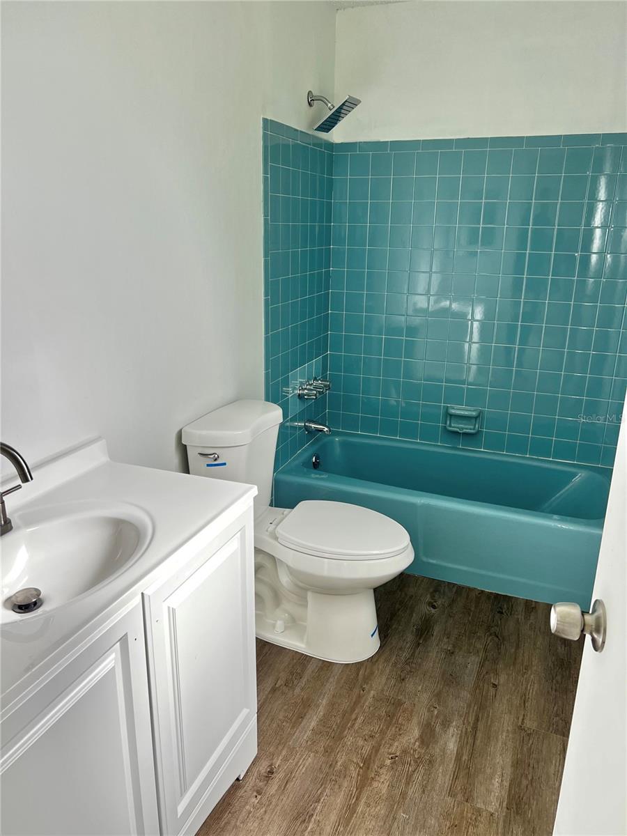 Image 14 of 15 For 3125 Port Charlotte Boulevard