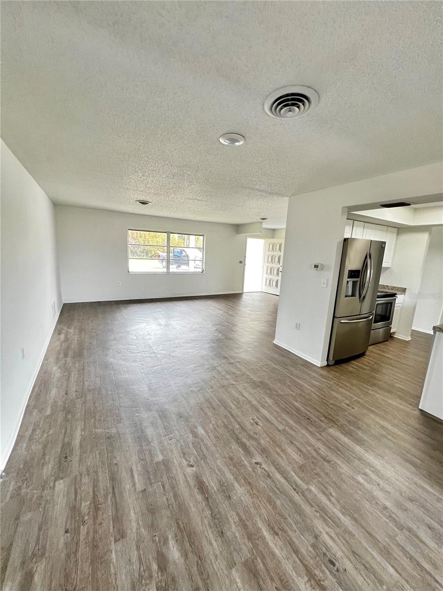 Image 3 of 15 For 3125 Port Charlotte Boulevard