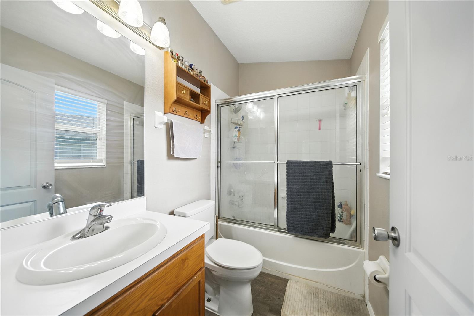Image 15 of 38 For 25906 Terrawood Loop