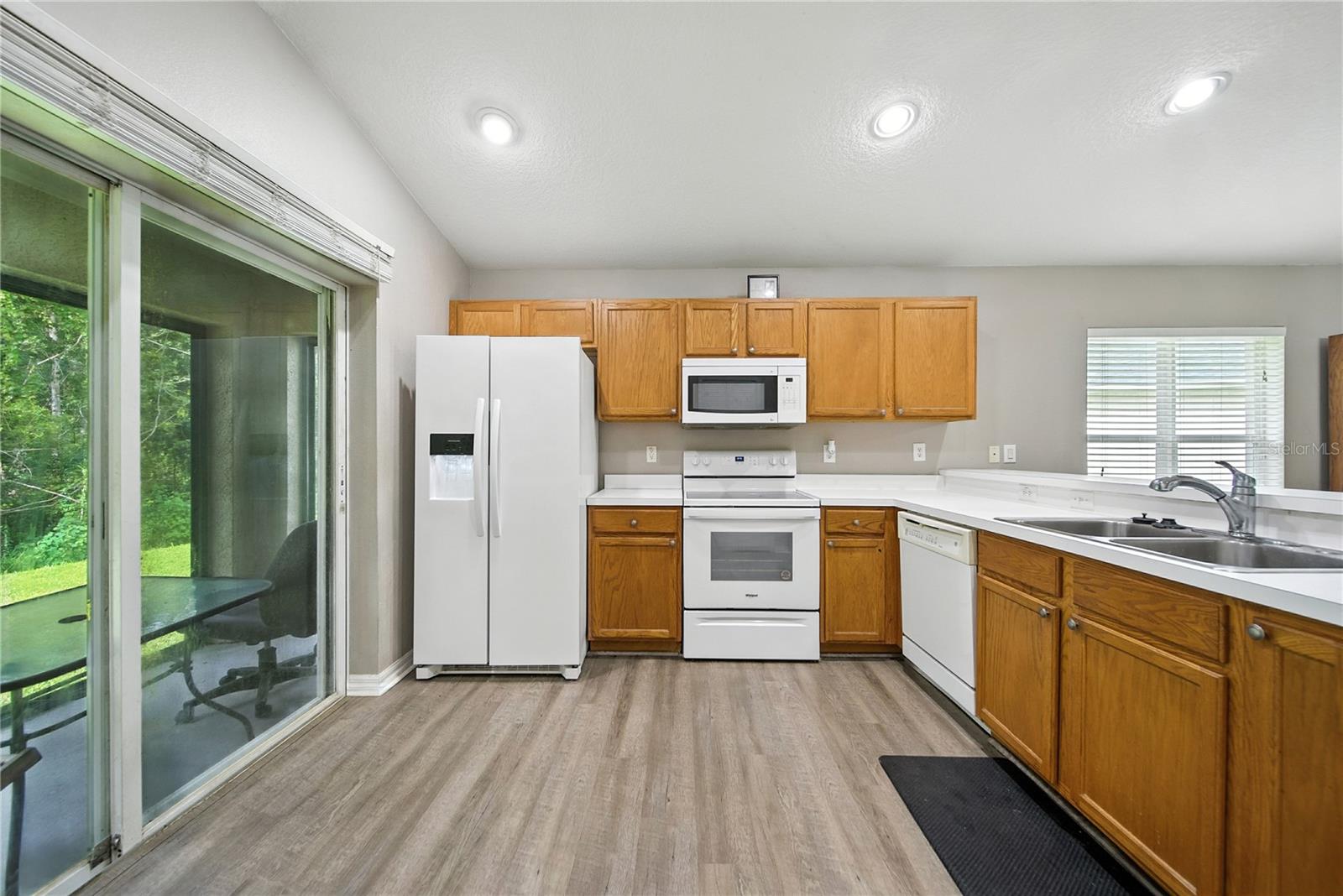 Image 9 of 38 For 25906 Terrawood Loop