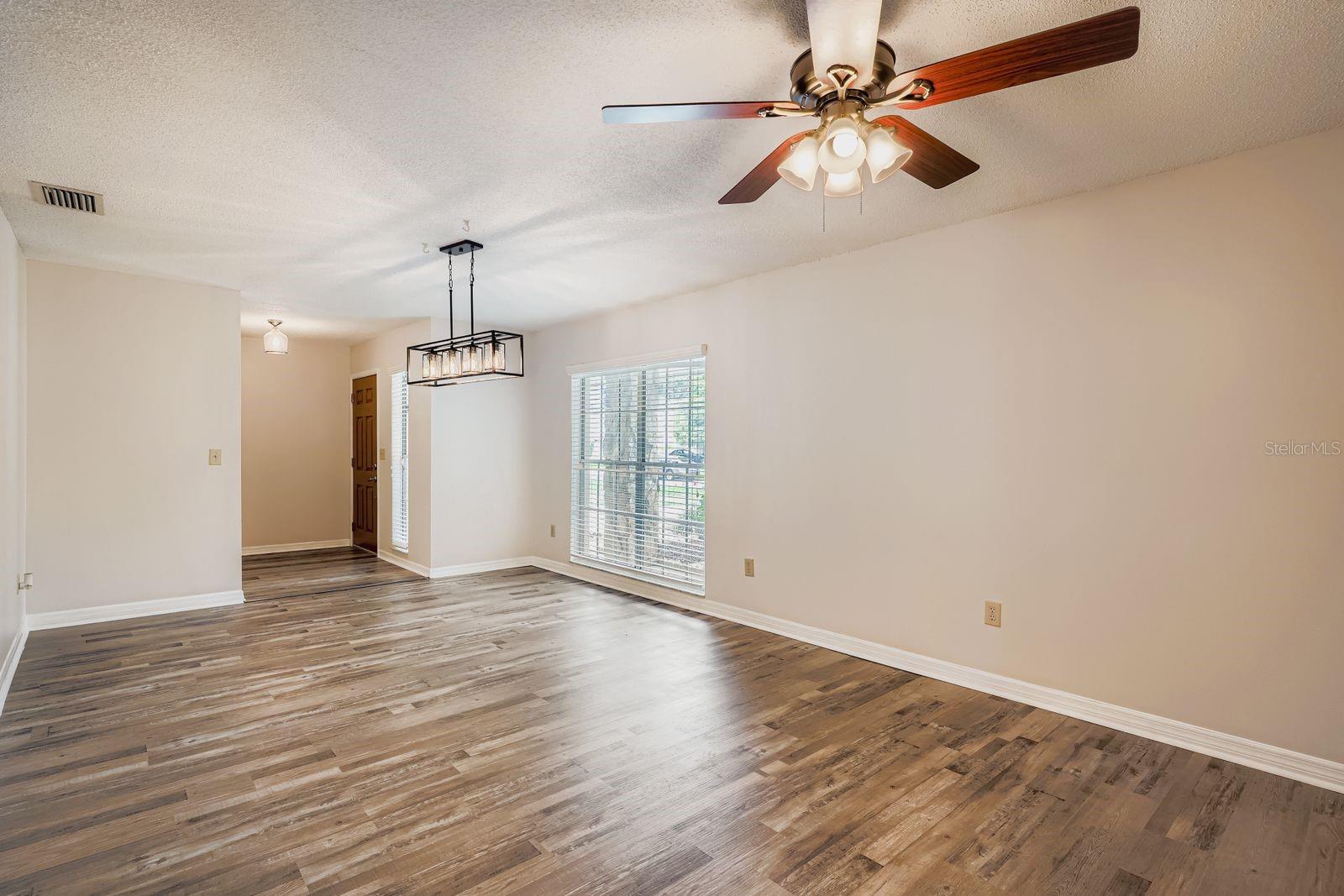 Image 5 of 28 For 6226 Eaglebrook Avenue
