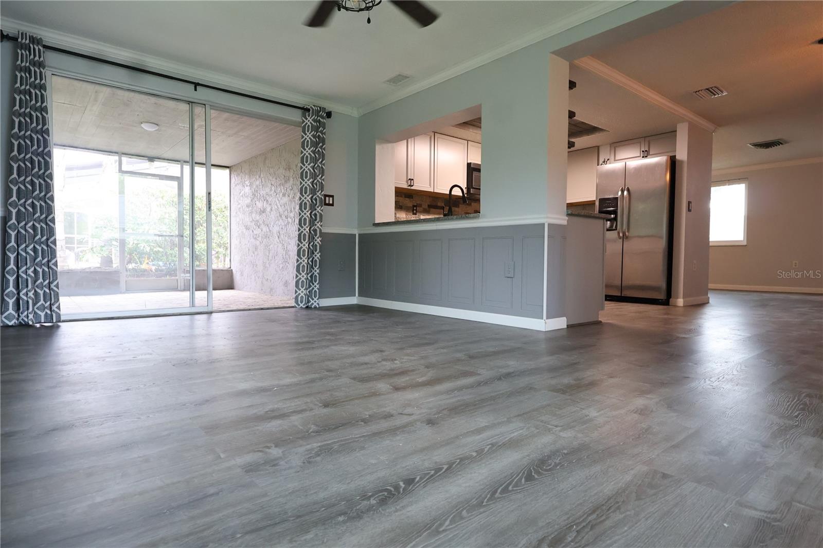 Image 23 of 32 For 8804 Lincolnshire Drive