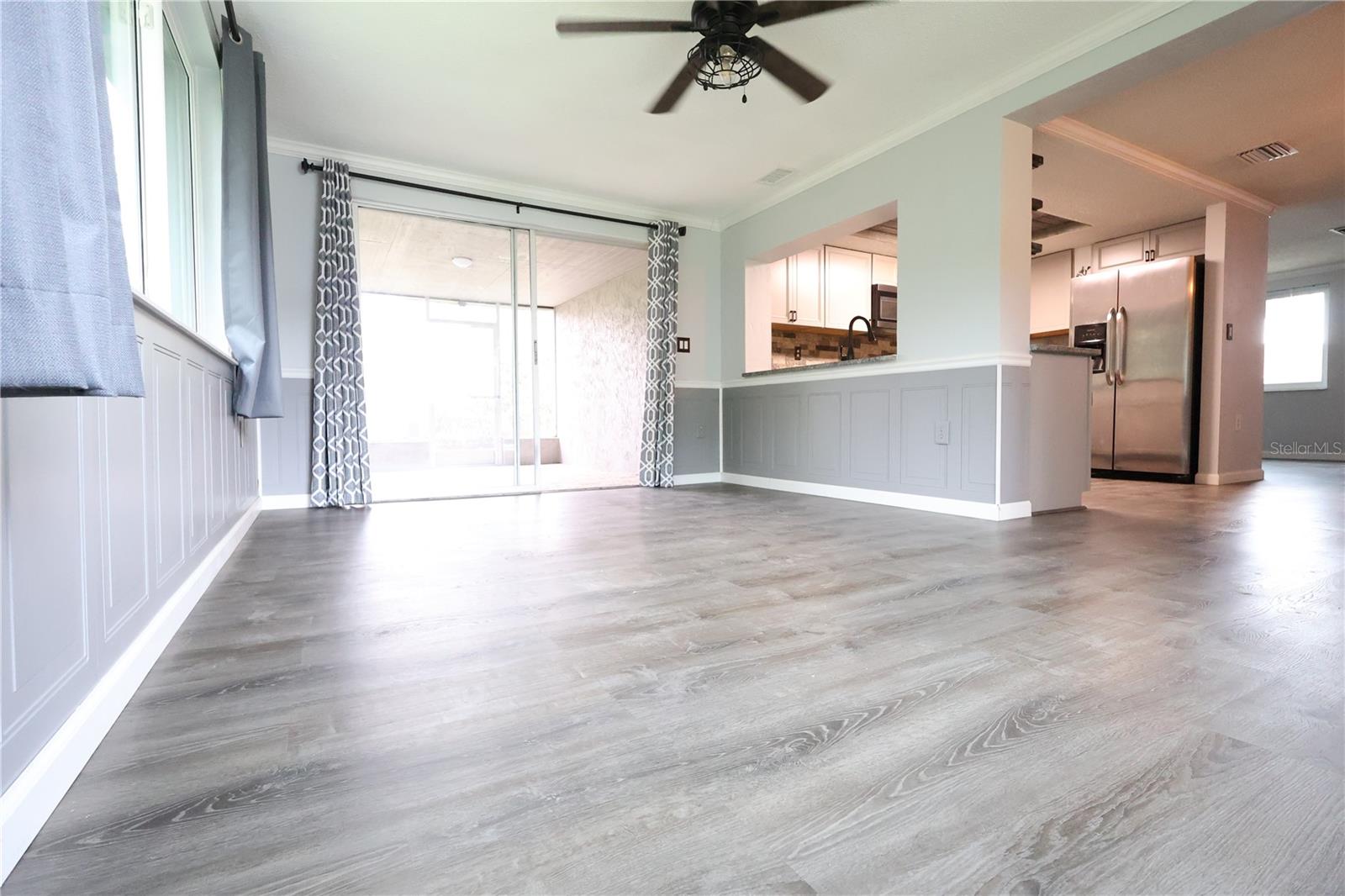 Image 27 of 32 For 8804 Lincolnshire Drive