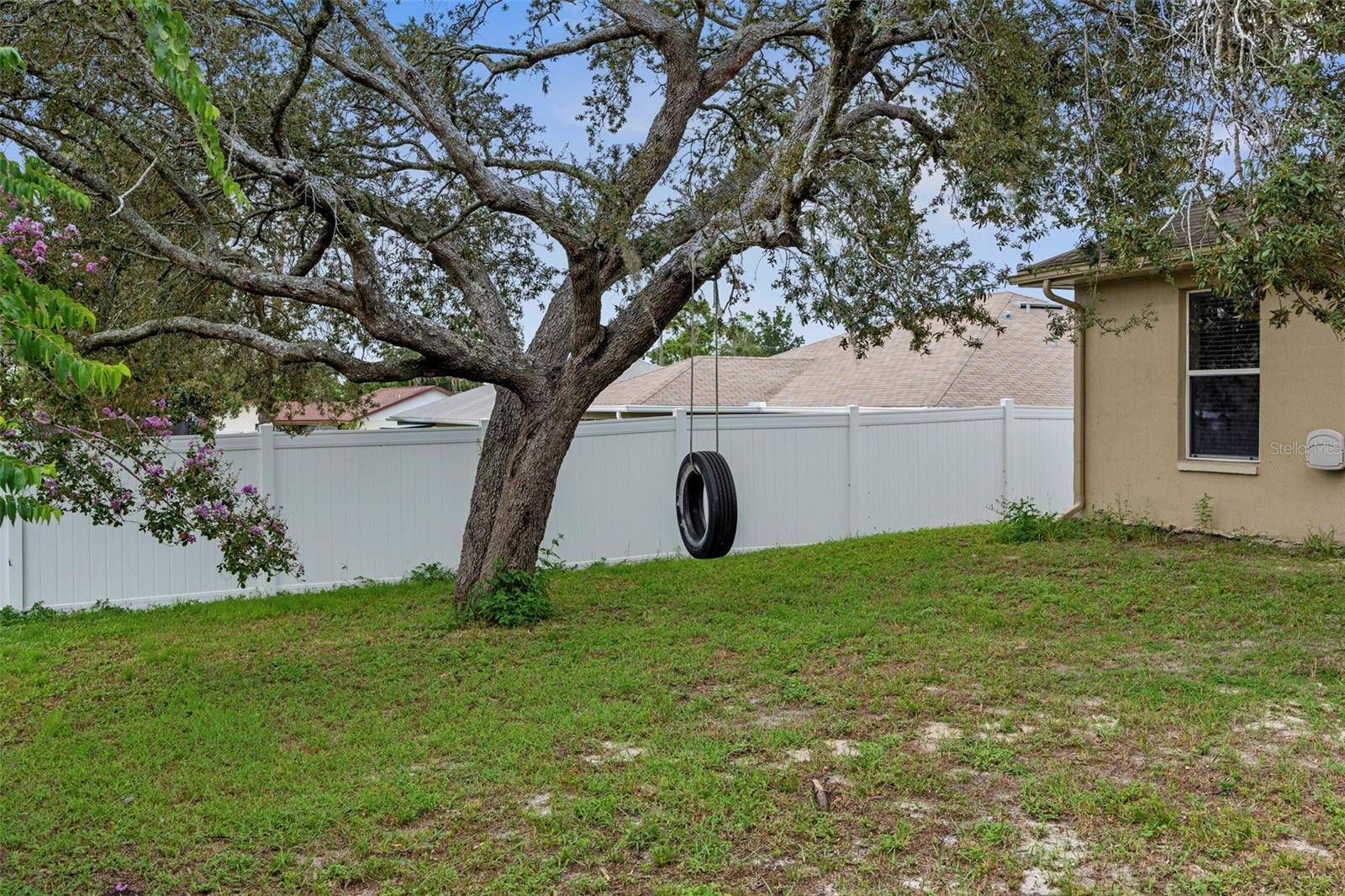 Image 38 of 40 For 3840 Lema Drive