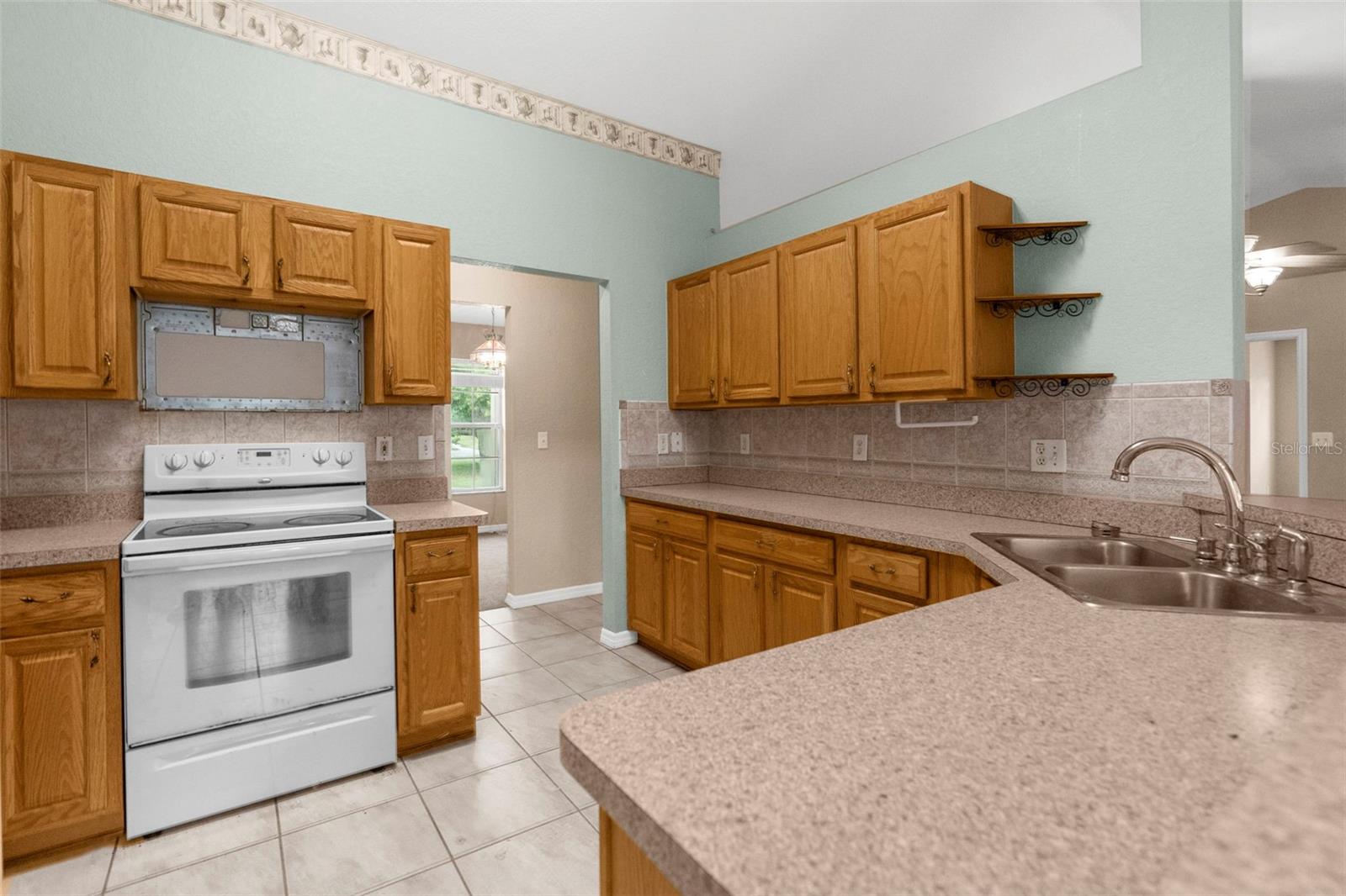Image 9 of 40 For 3840 Lema Drive