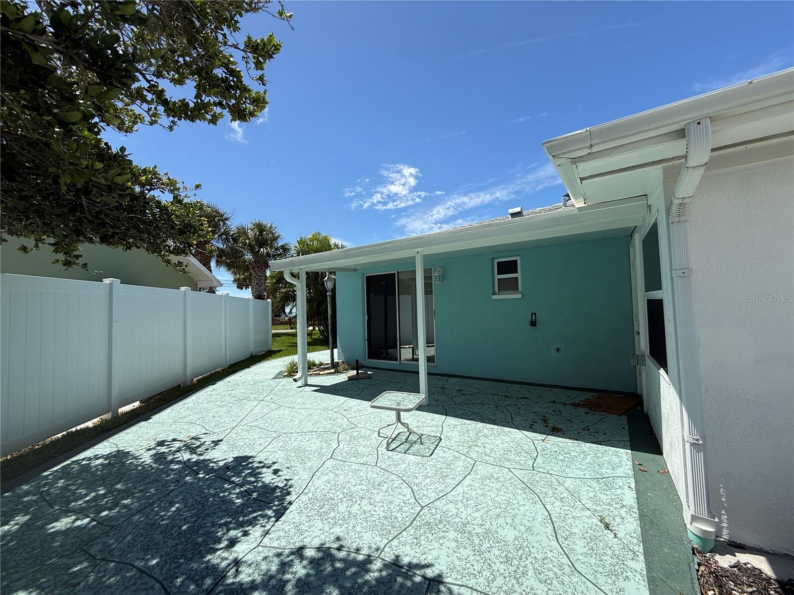 Image 11 of 31 For 3181 Gulf Winds Cir