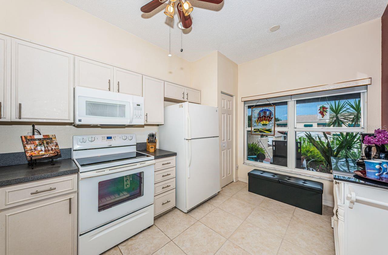 Image 11 of 71 For 6363 99th Way N 12i