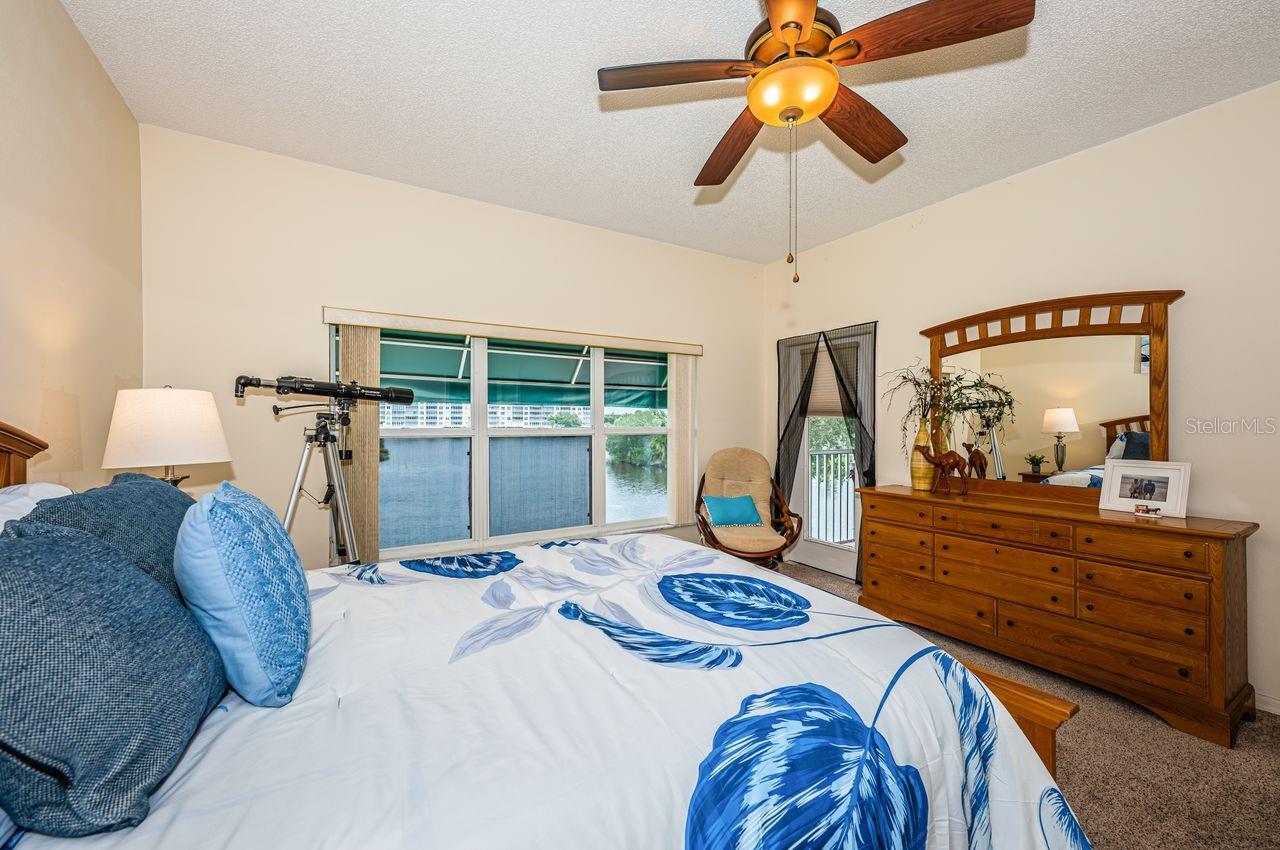 Image 26 of 71 For 6363 99th Way N 12i