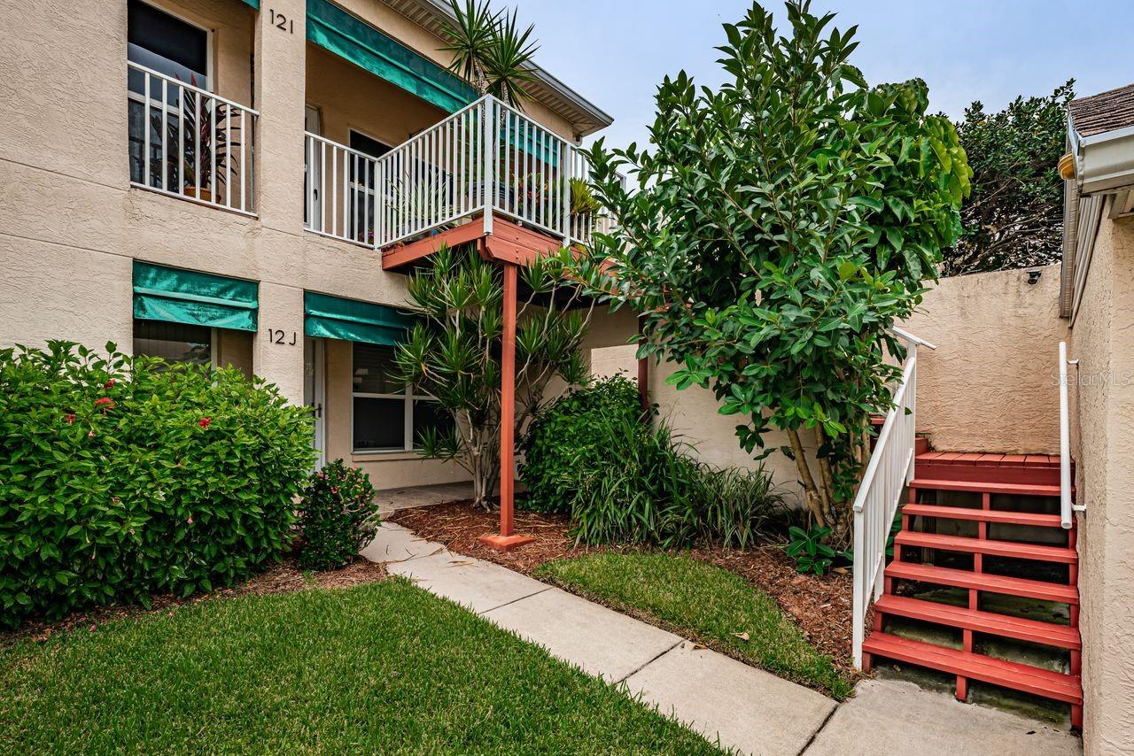 Image 40 of 71 For 6363 99th Way N 12i