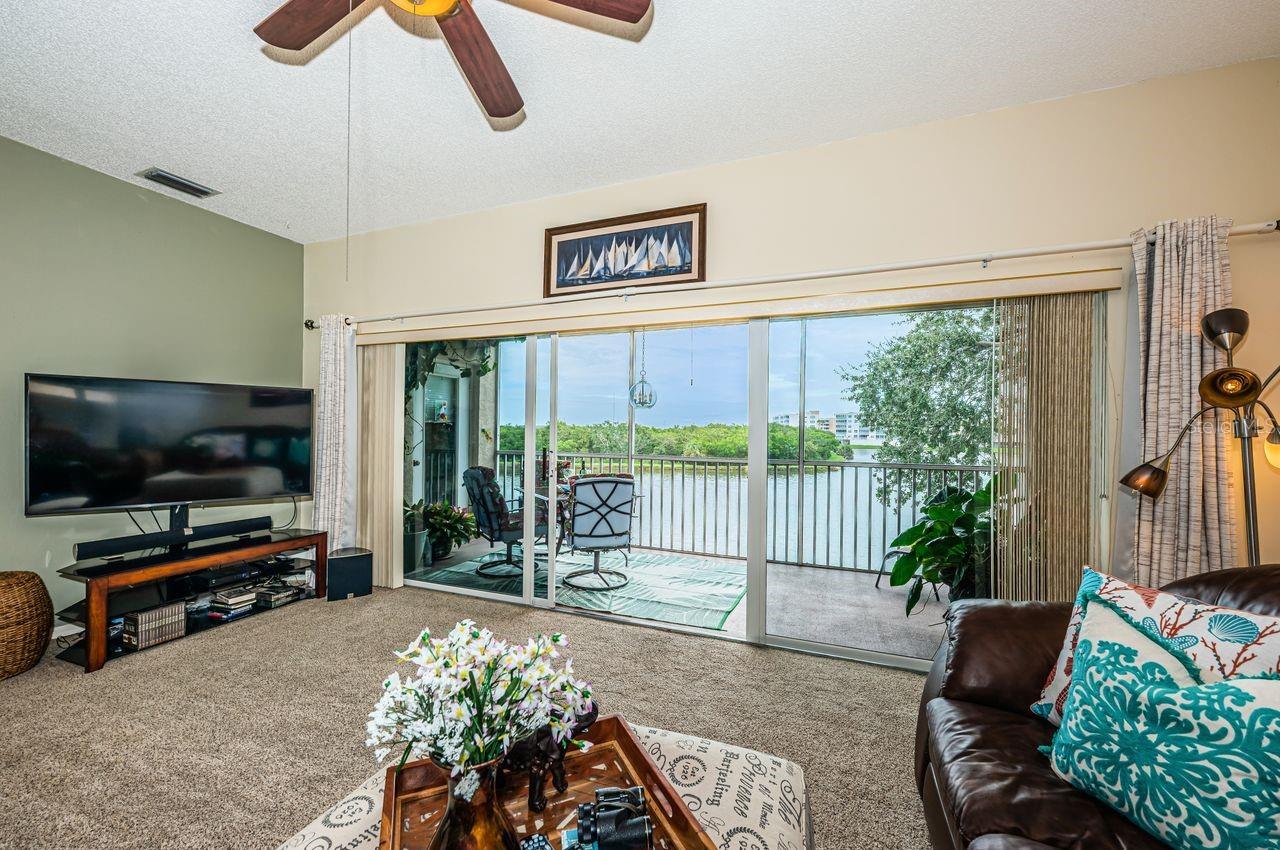 Image 9 of 71 For 6363 99th Way N 12i