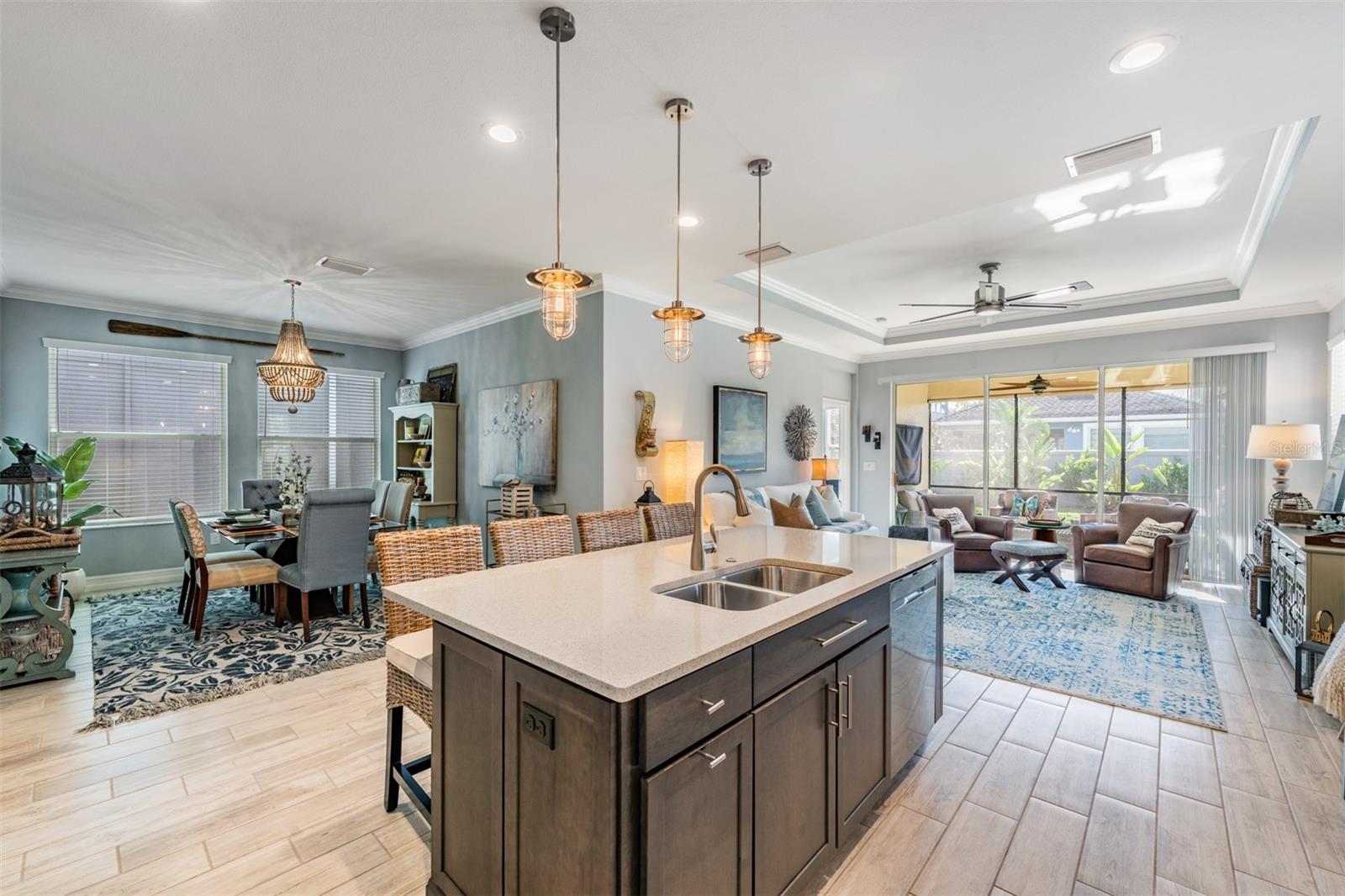 Listing photo id 9 for 28974 Trevi Place