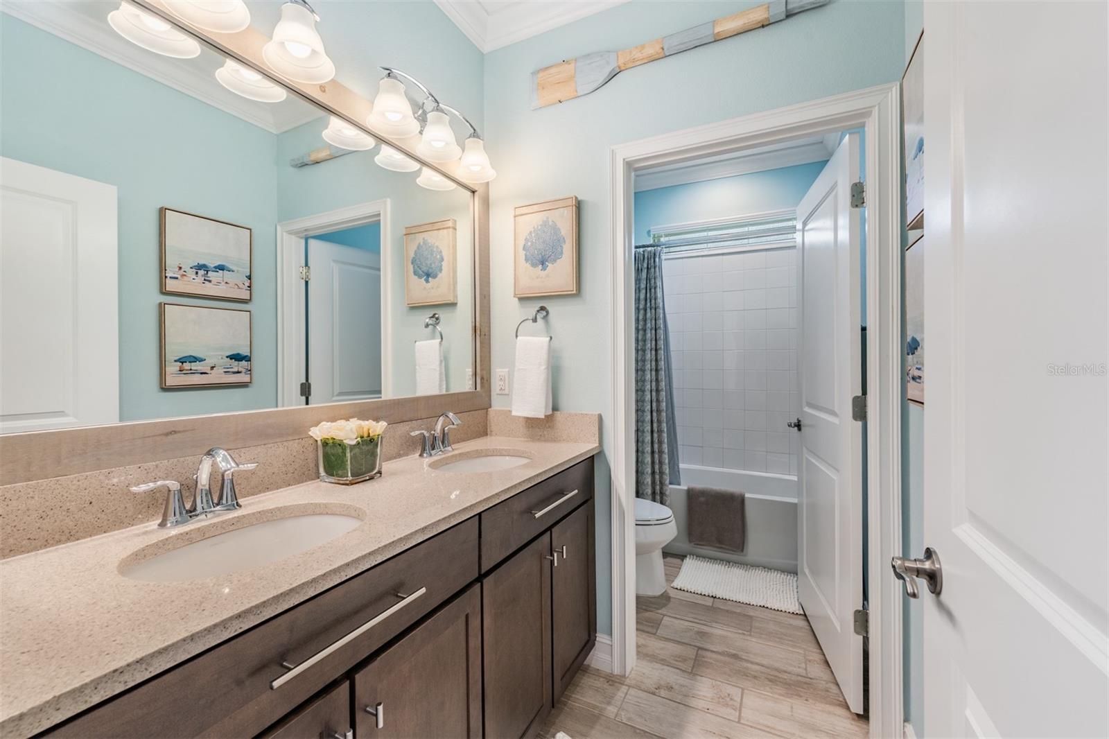 Listing photo id 16 for 28974 Trevi Place