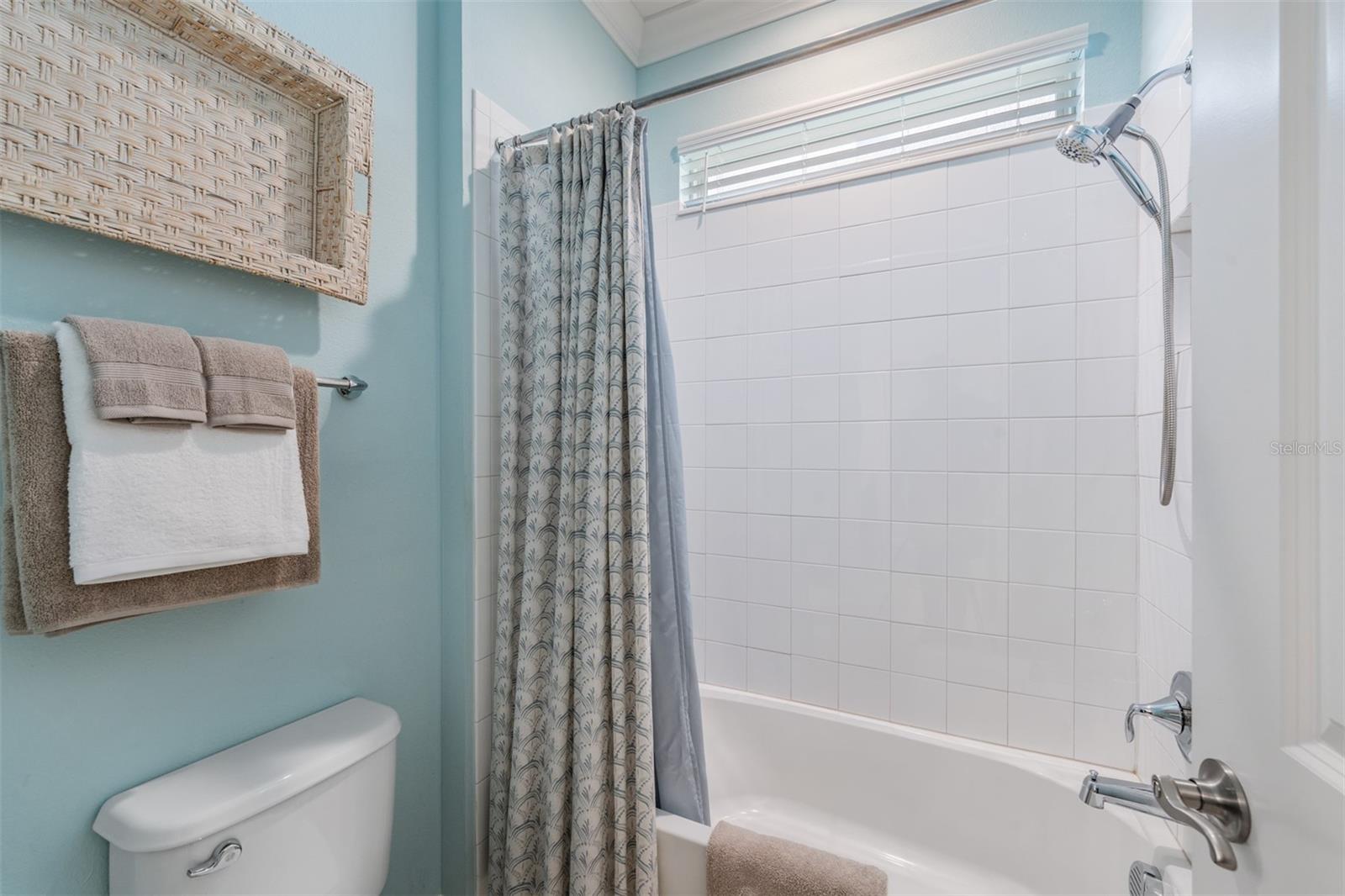 Listing photo id 17 for 28974 Trevi Place