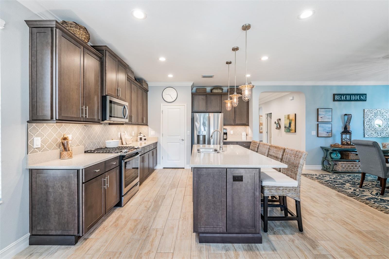 Listing photo id 7 for 28974 Trevi Place