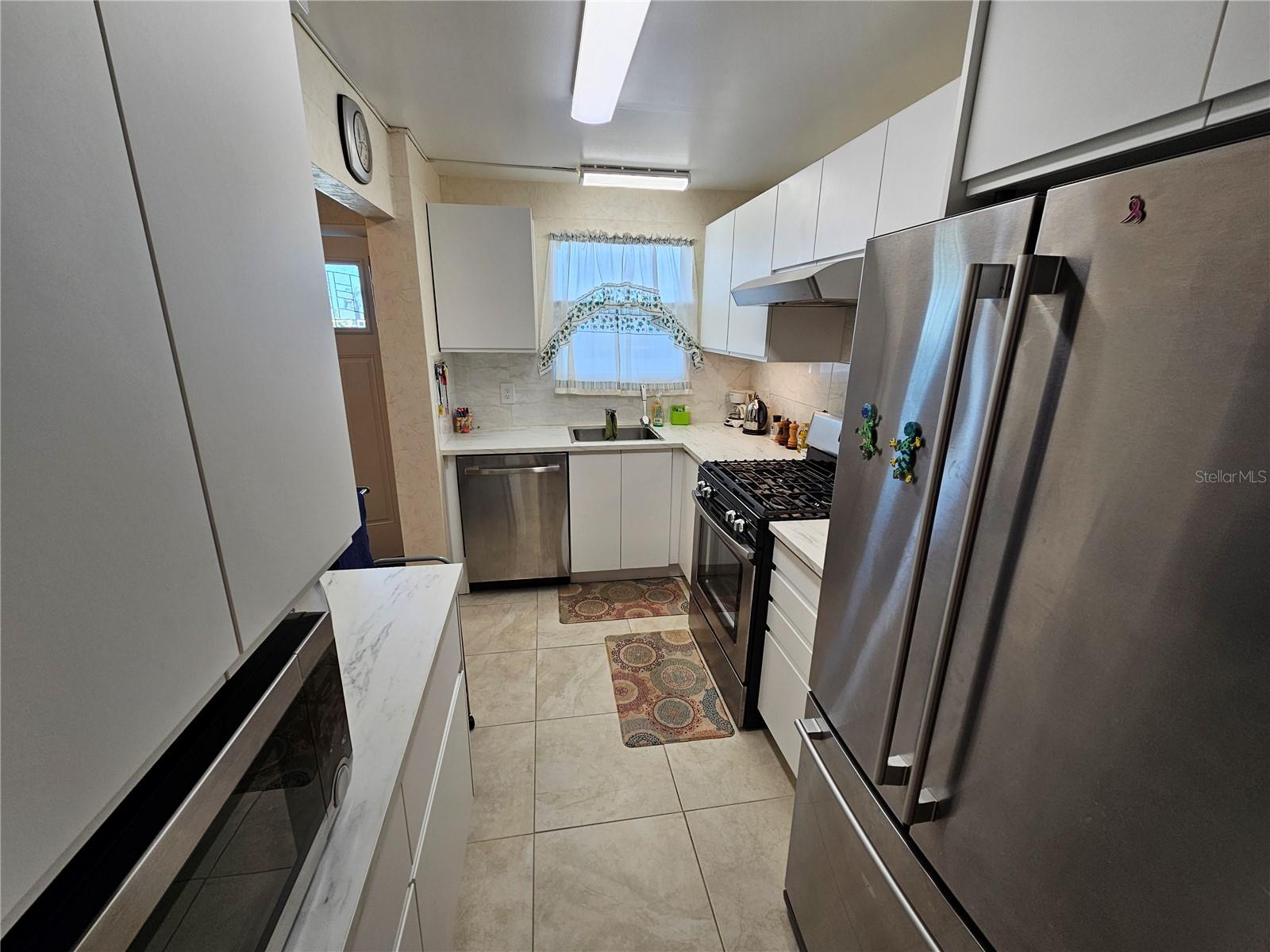 Image 4 of 28 For 2960 59th Street S 204