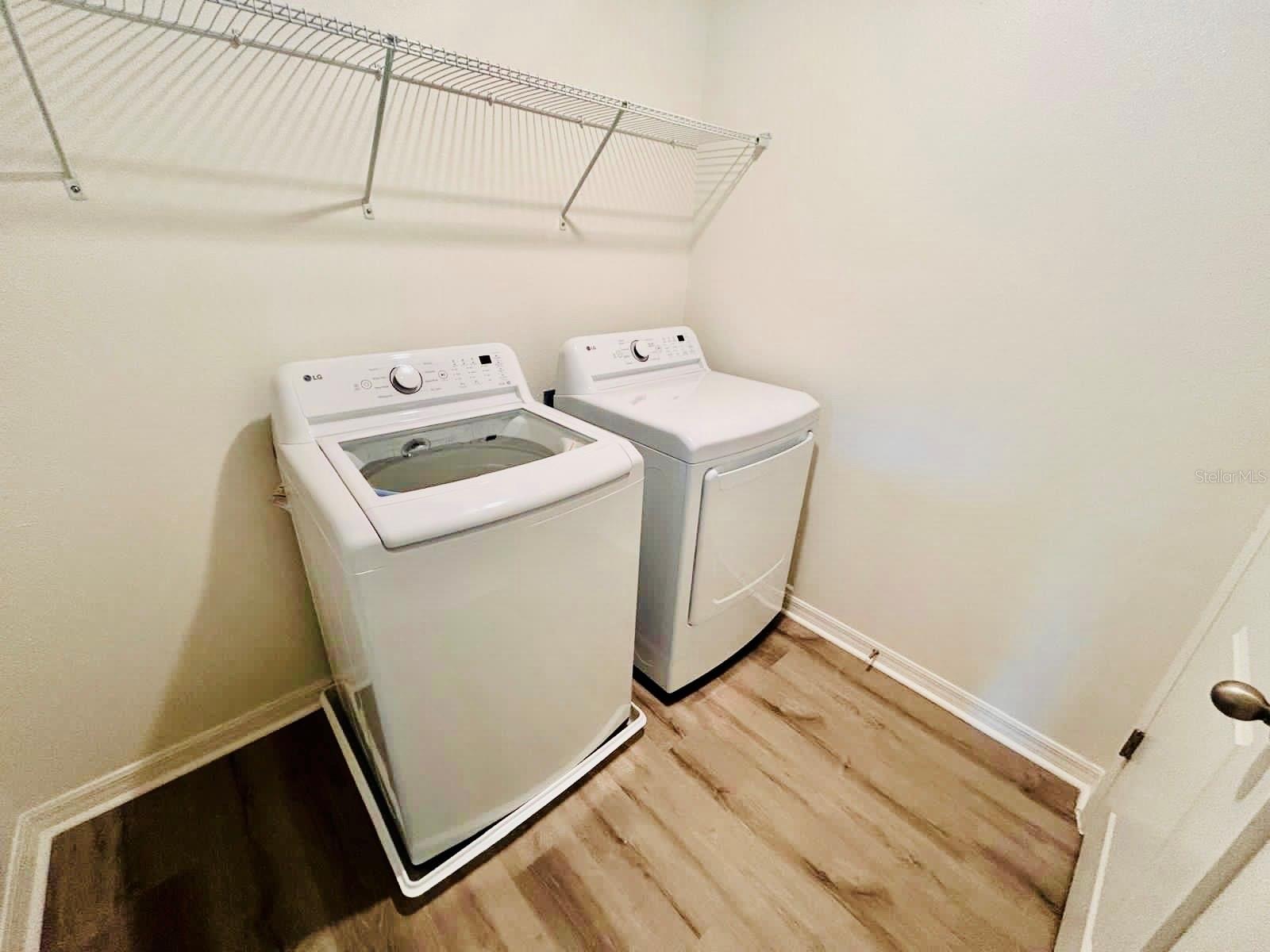 Image 64 of 67 For 37531 Williamette Way