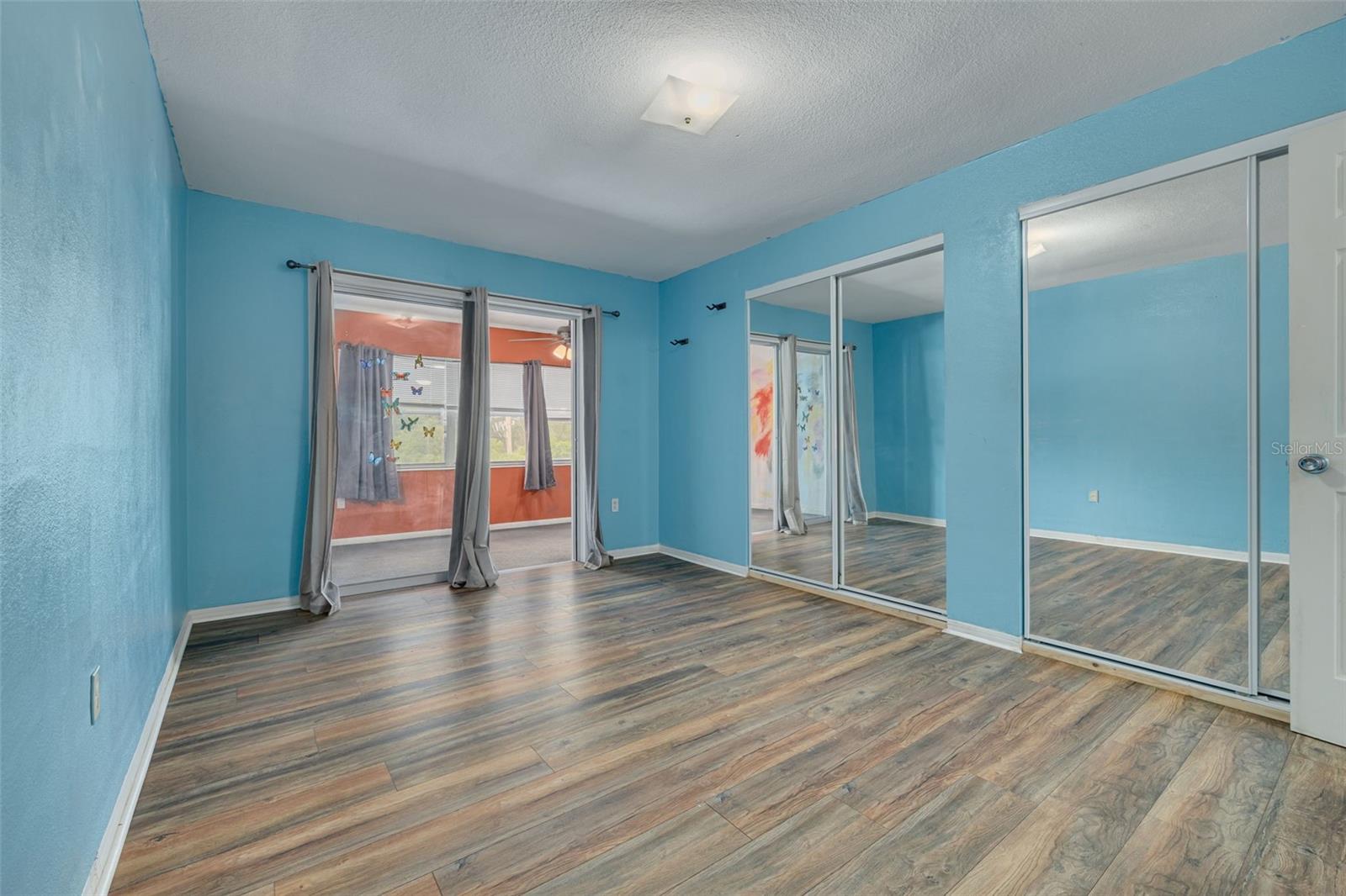 Image 17 of 22 For 1000 49th Street N 307